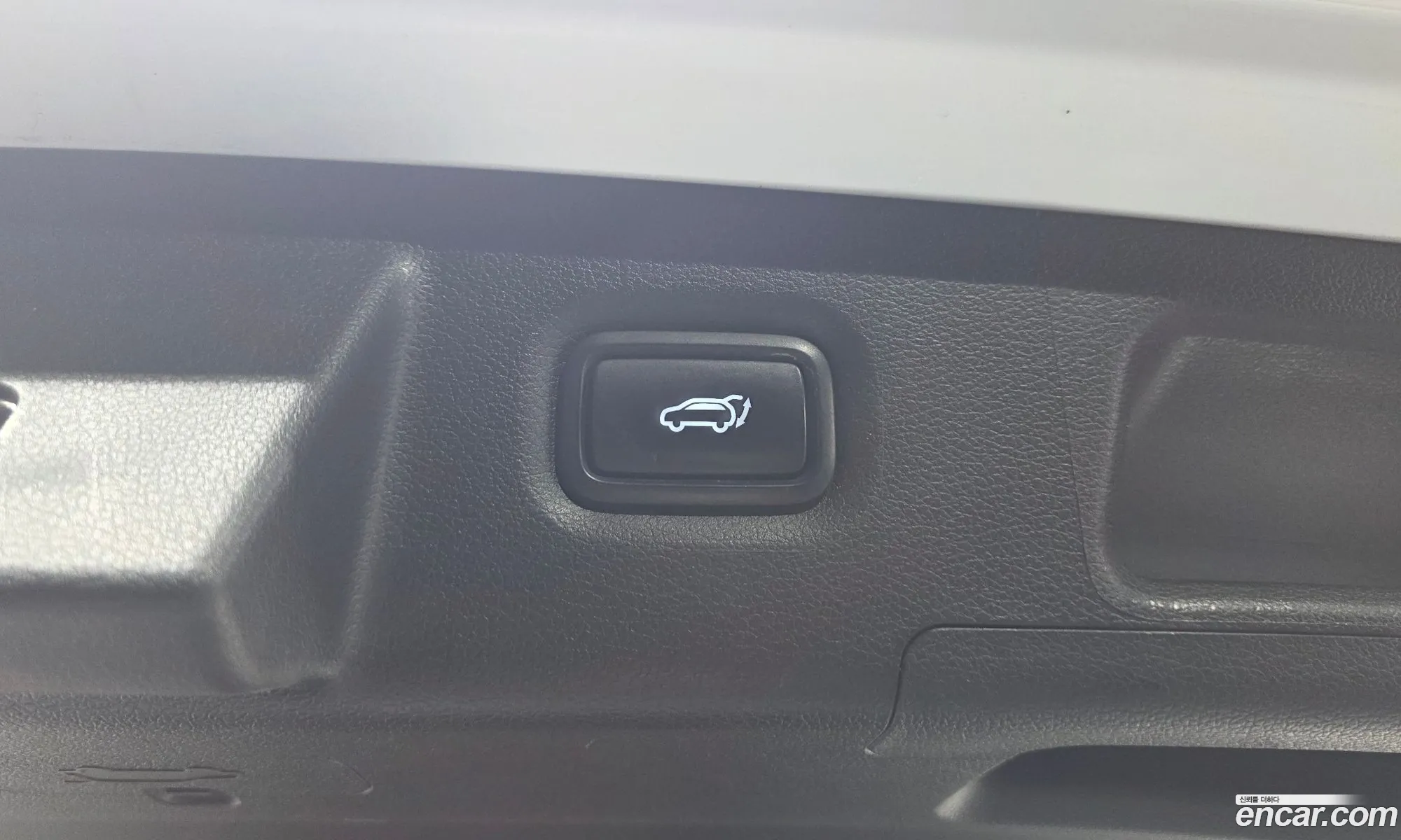 Hyundai Santa Fe 2022 — 28
