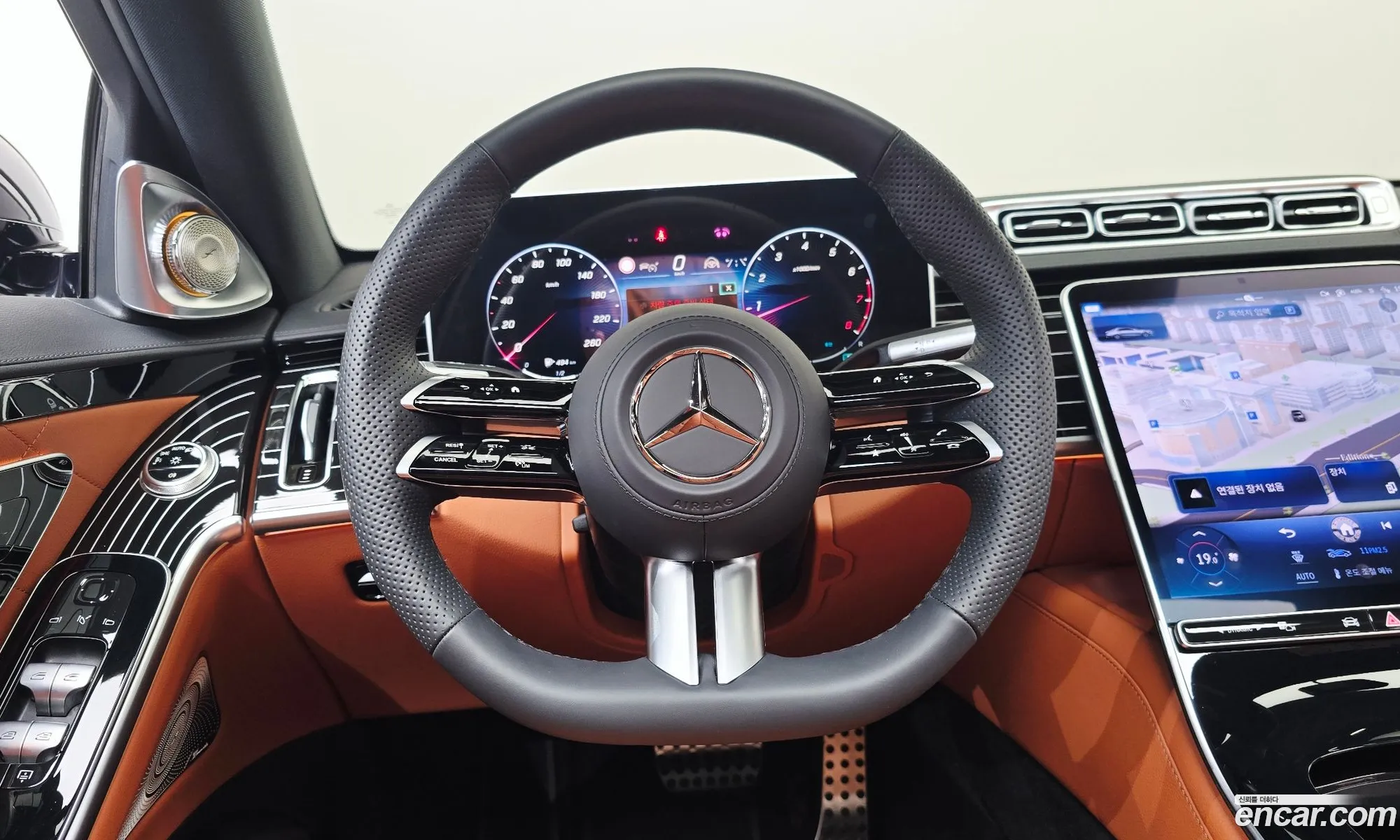 Mercedes-Benz S-Class W223 2025 — 29