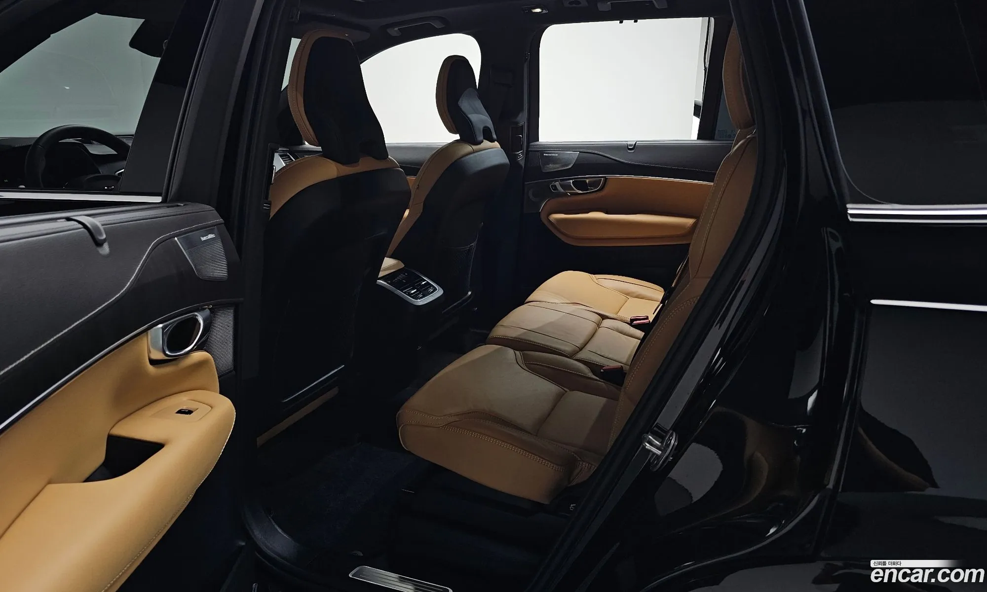 Volvo XC90 2024 YV1LF062XR1172901 — 35