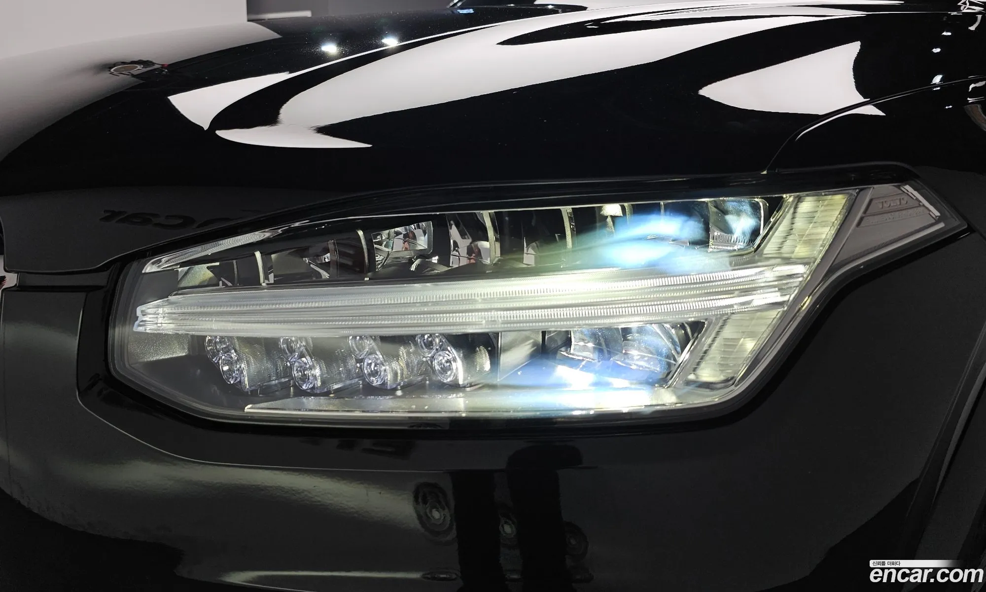 Volvo XC90 2024 YV1LF062XR1172901 — 27