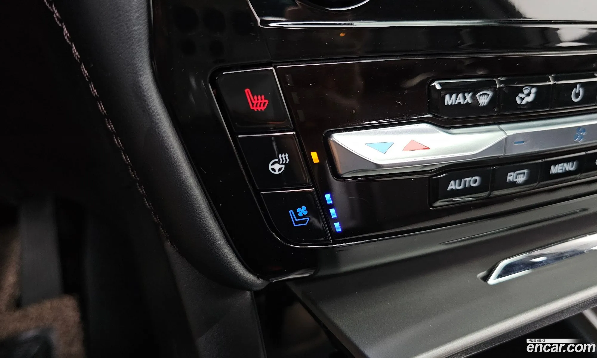 Ford Explorer 6th Gen 2021 1FM5K8HC8MGB48399 — 28