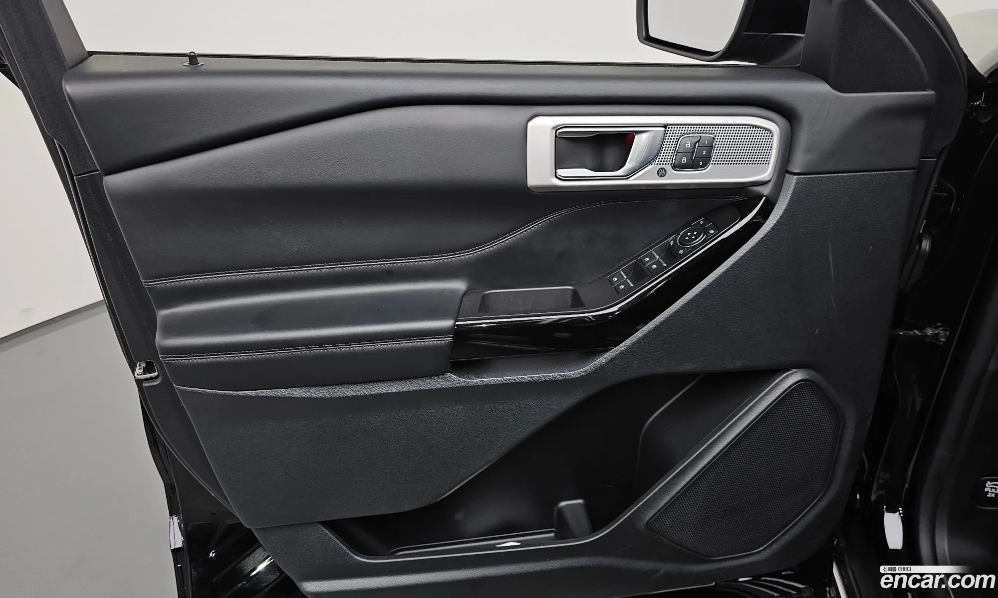 Ford Explorer 6th Gen 2021 1FM5K8HC8MGB48399 — 7