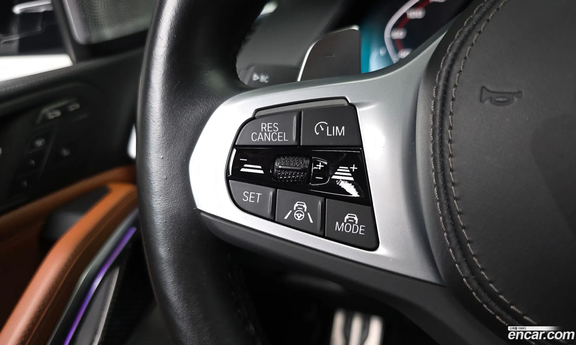 BMW X6 2022 — 32