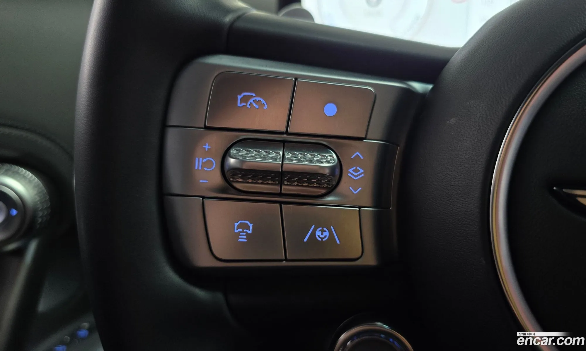 Genesis GV60 2022 — 19