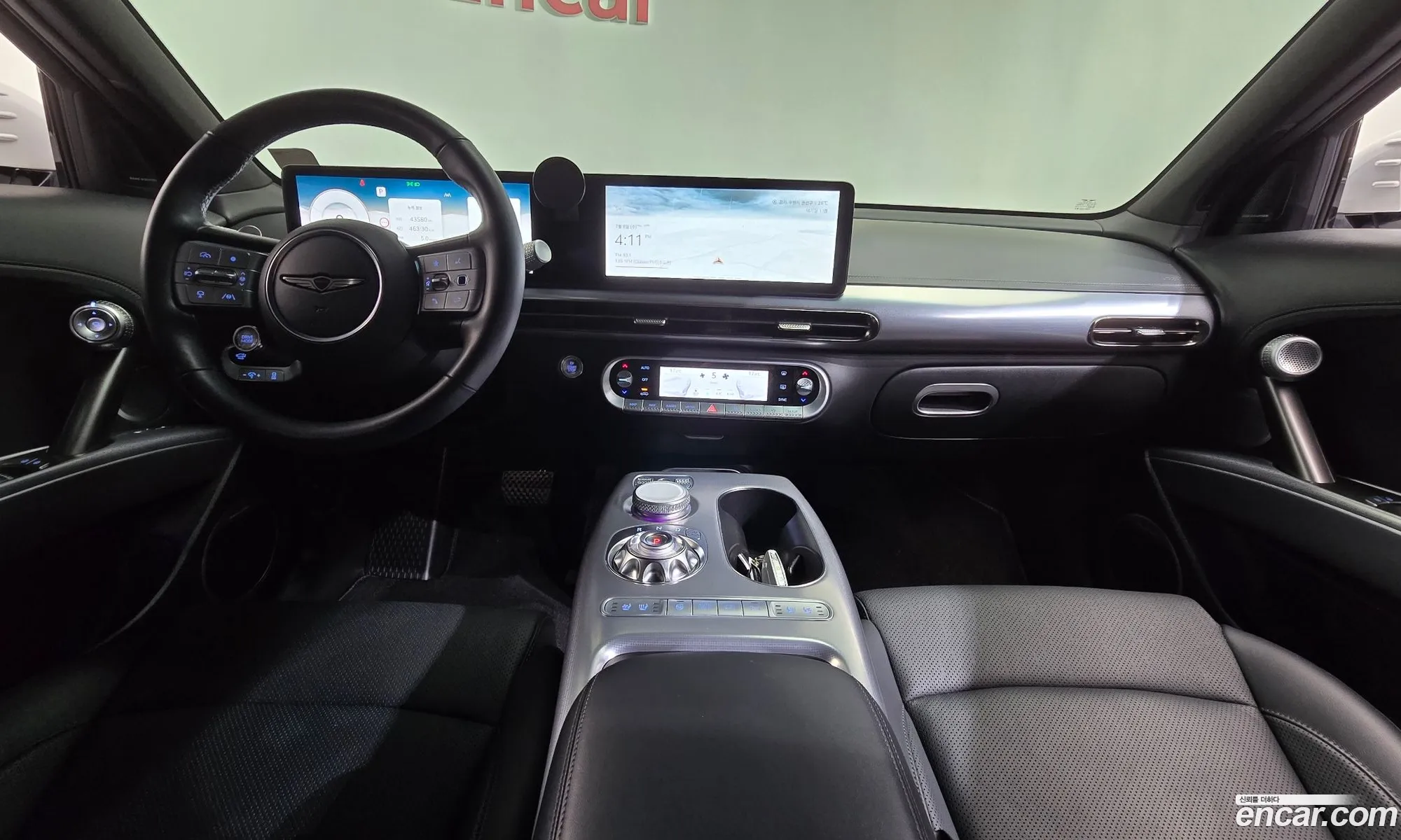 Genesis GV60 2022 — 17