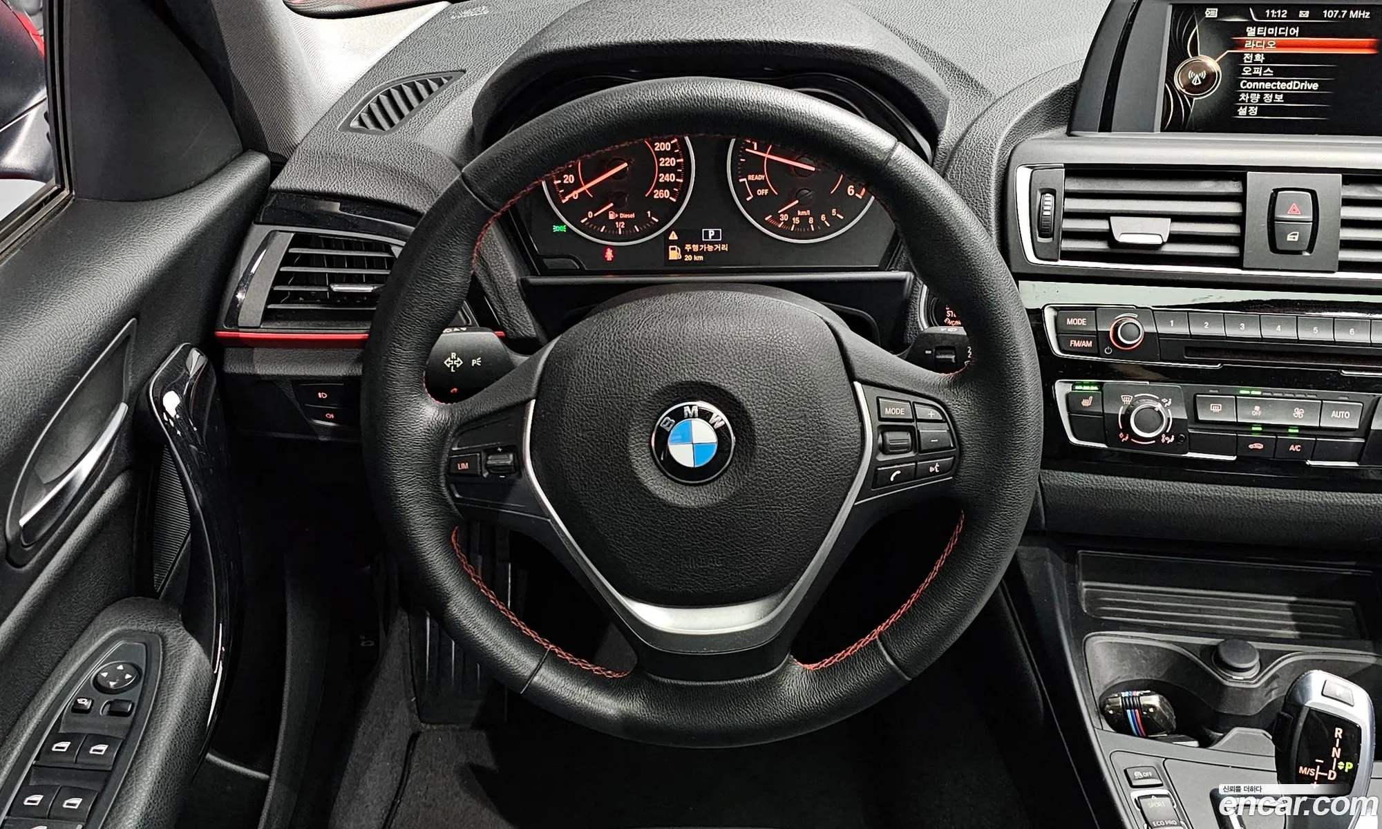 BMW 1 Series 2016 WBA1S5100G5D27991 — 3