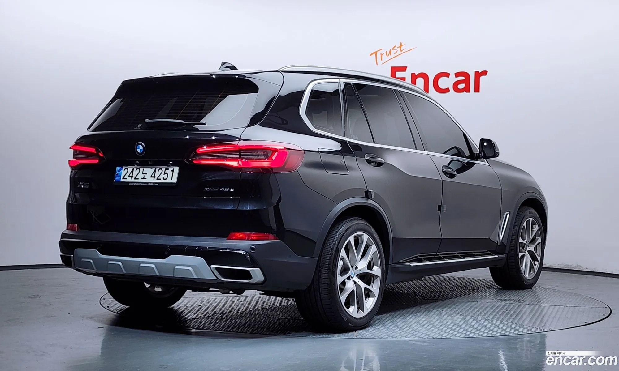 BMW X5 2021 — 14