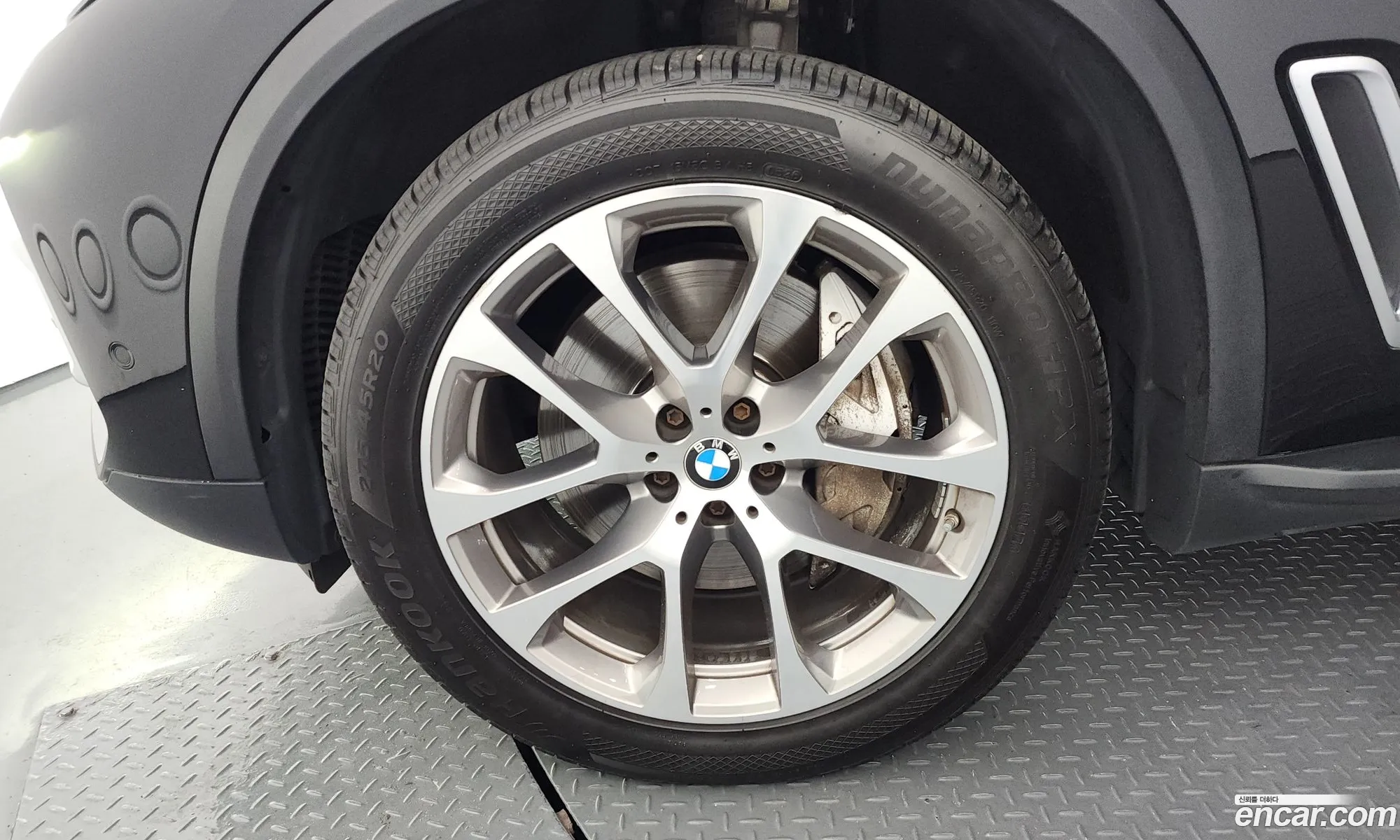 BMW X5 2021 — 19