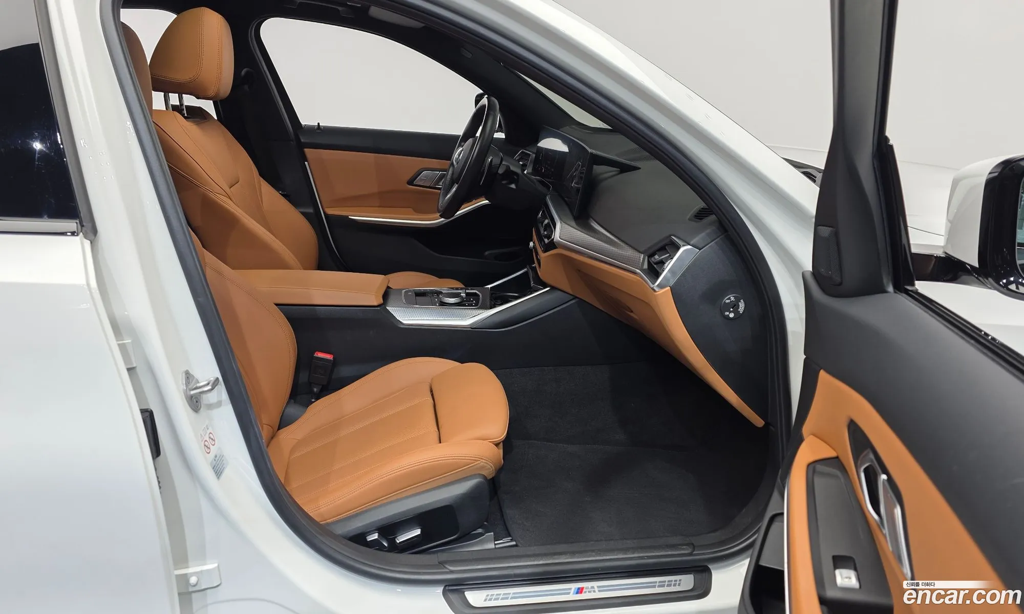 BMW 3 Series 2023 — 13