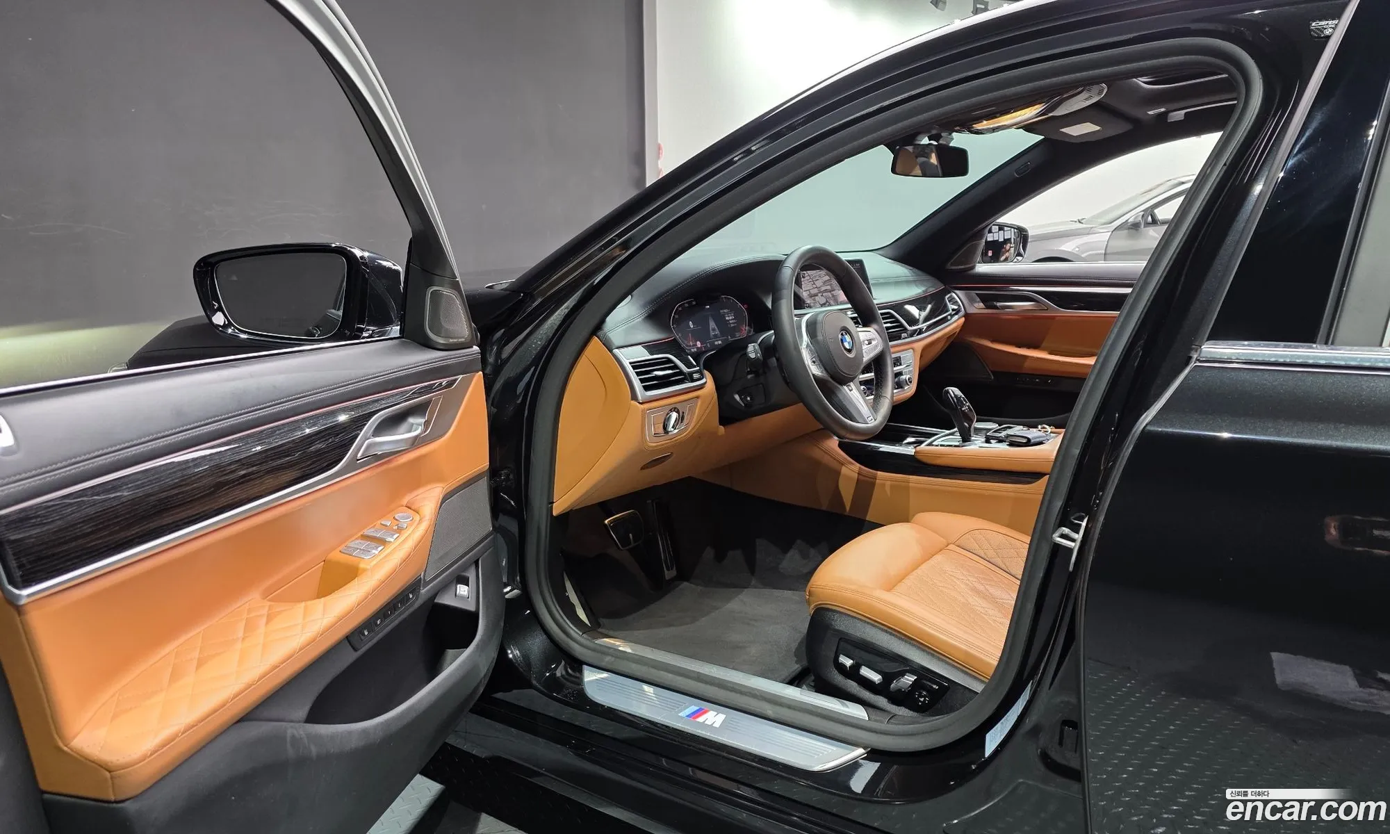 BMW 7 Series 2020 WBA7V4101LCE15580 — 17