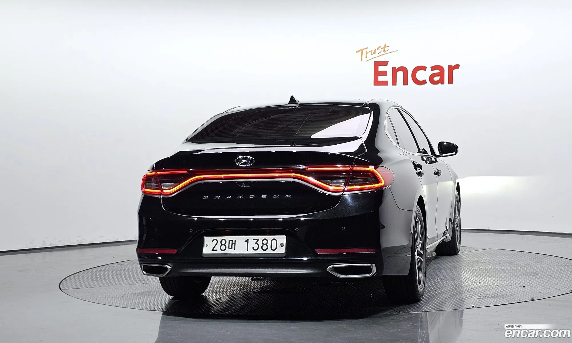 Hyundai Grandeur IG Hybrid 2017 — 2