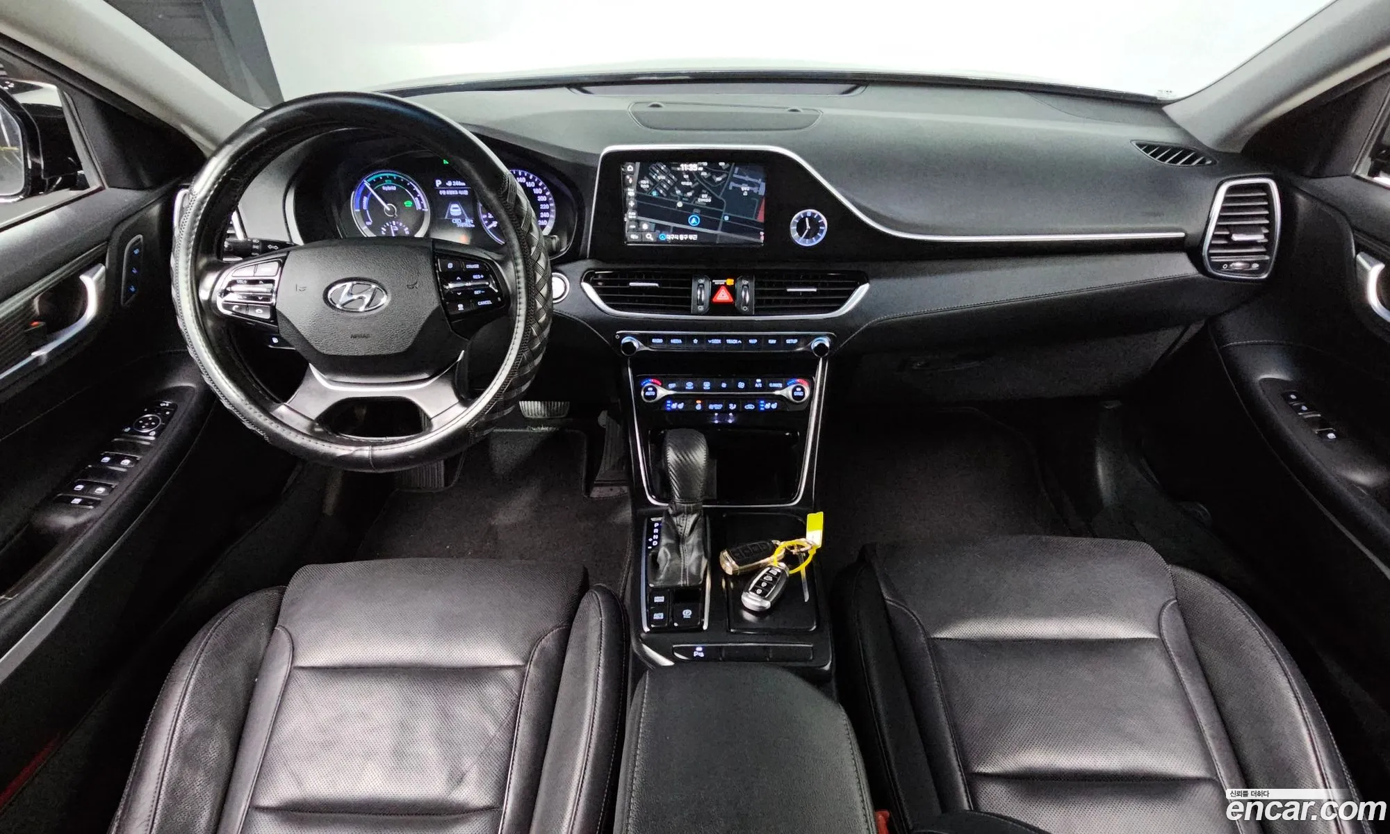 Hyundai Grandeur IG Hybrid 2017 — 4