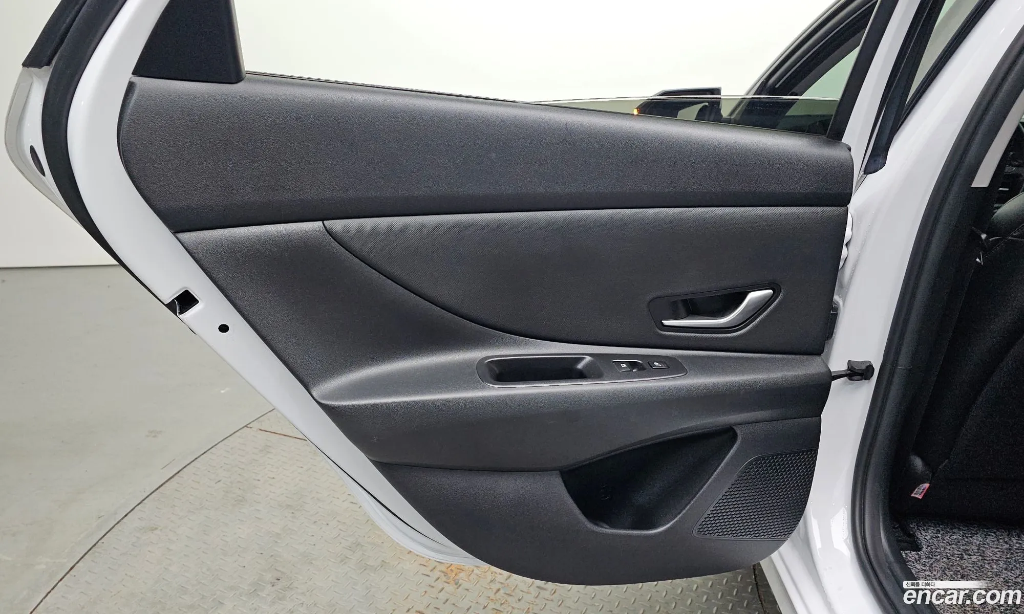 Hyundai Elantra 2021 — 12