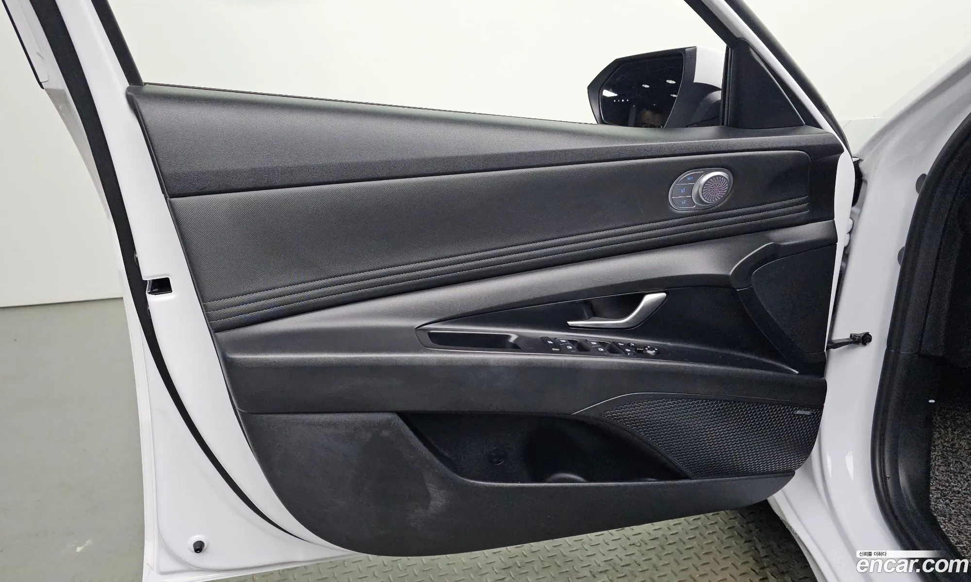Hyundai Elantra 2021 — 5