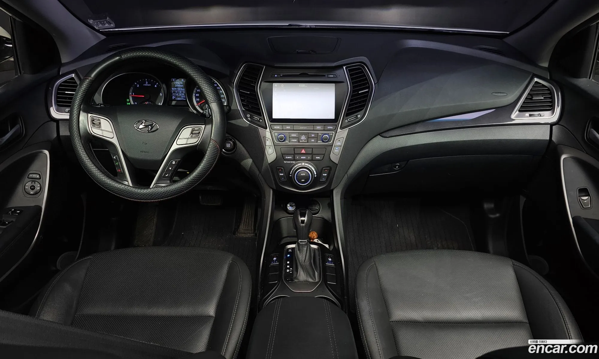 Hyundai Santa Fe DM 2015 — 16