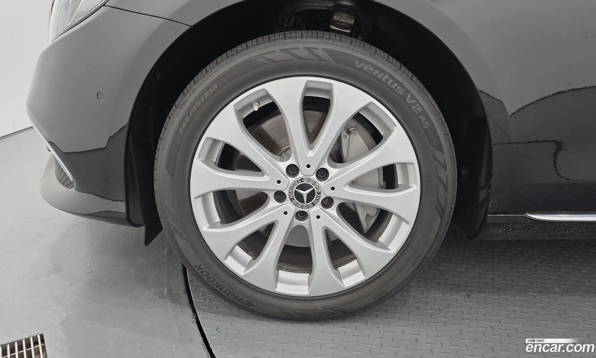 Mercedes-Benz E-Class W213 2020 — 20