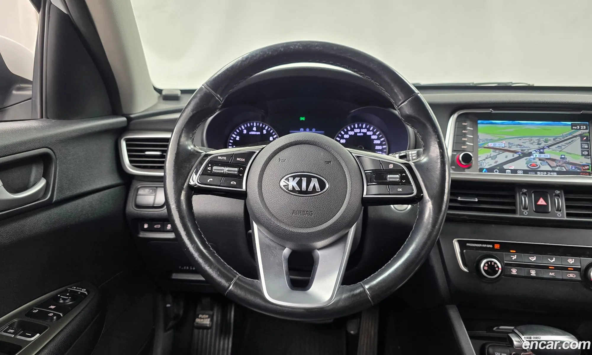 Kia K5 2019 — 10
