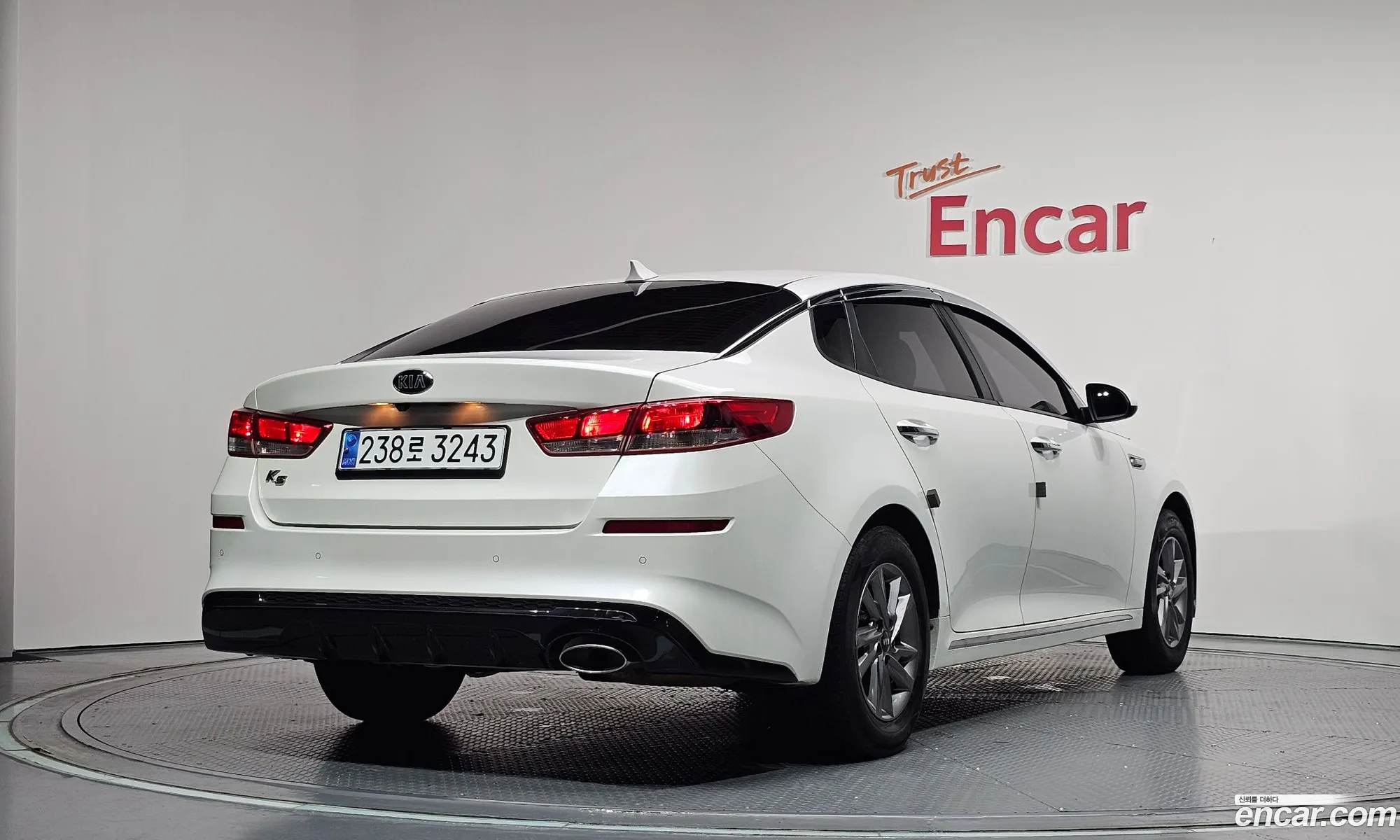 Kia K5 2019 — 4