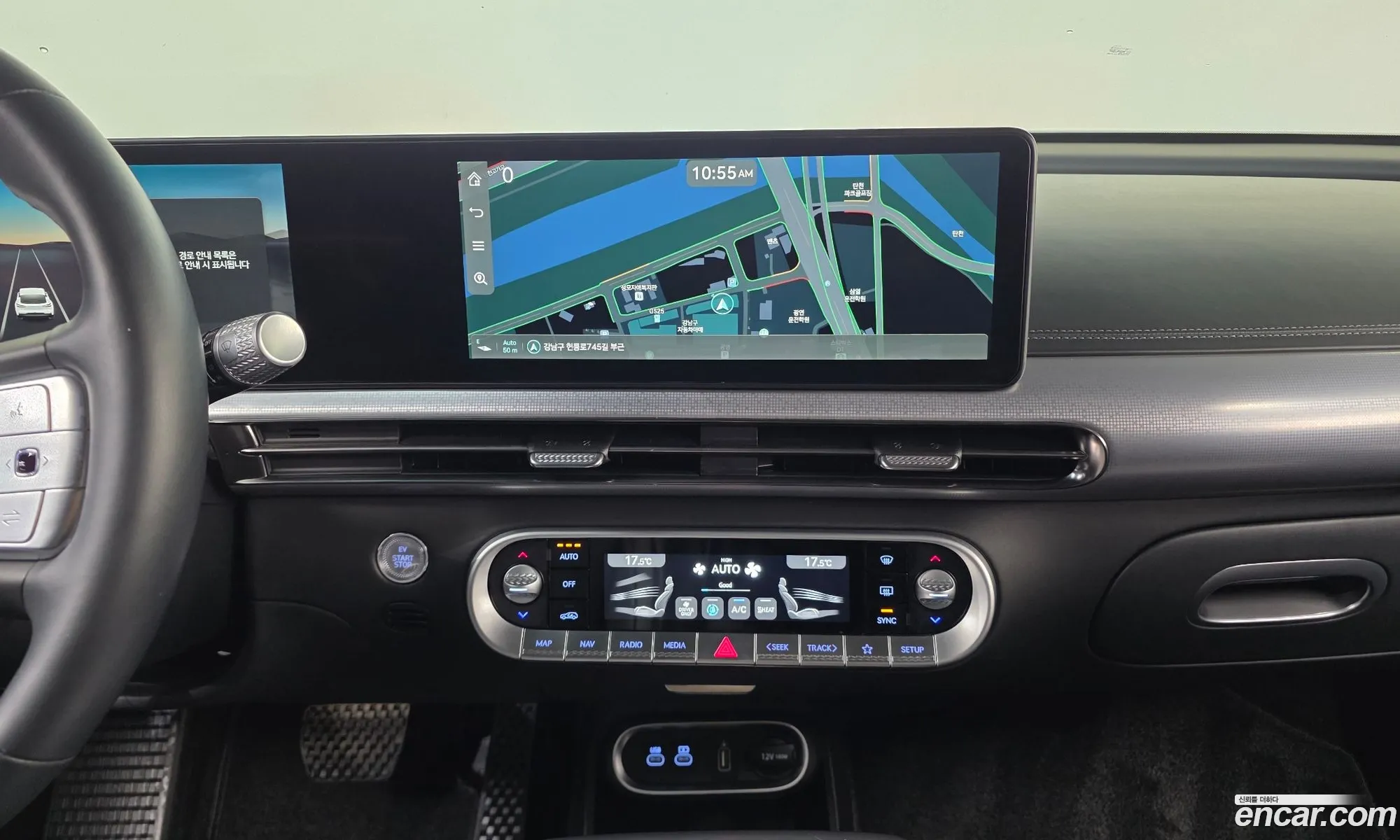 Genesis GV60 2022 — 28