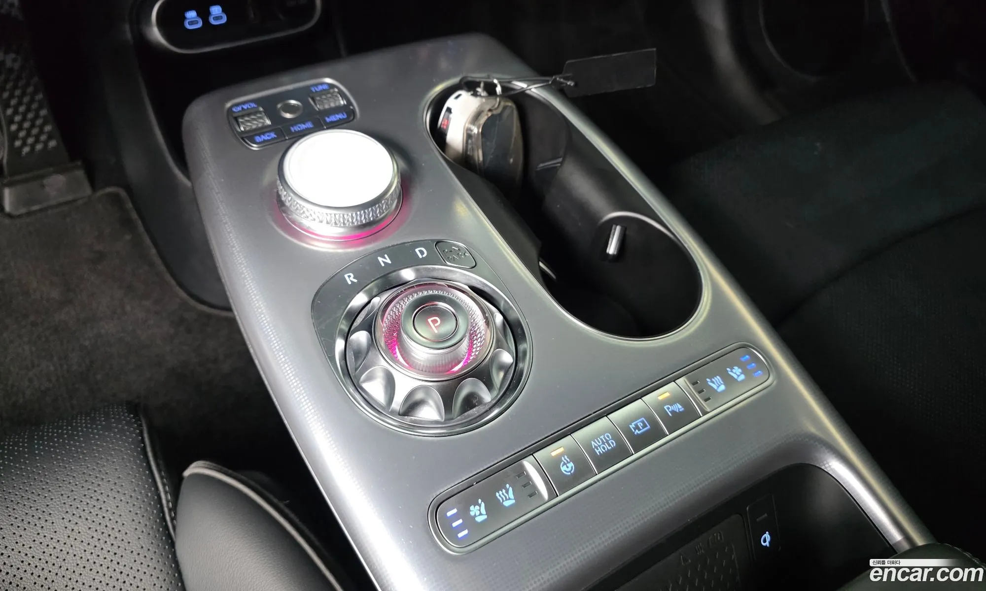 Genesis GV60 2022 — 25