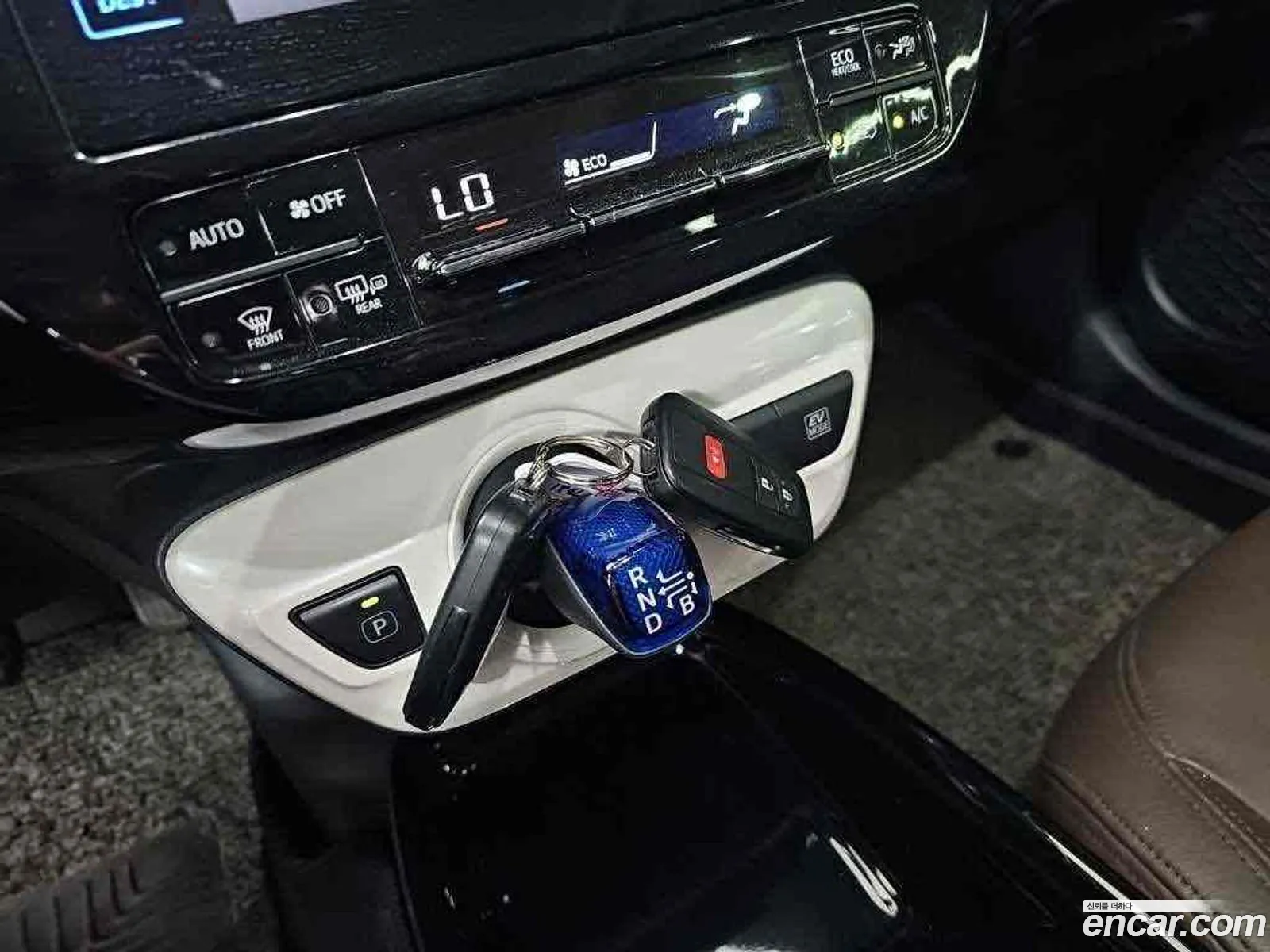 Toyota Prius 2017 — 13