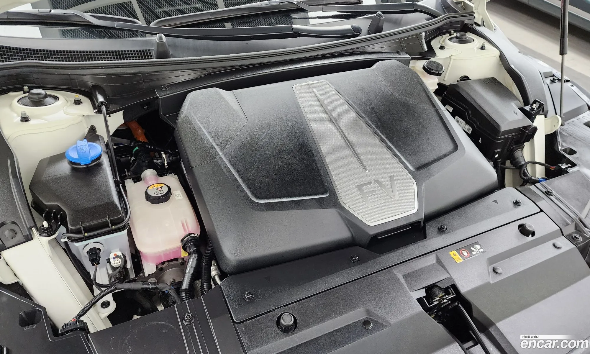 Kia EV6 2024 — 3