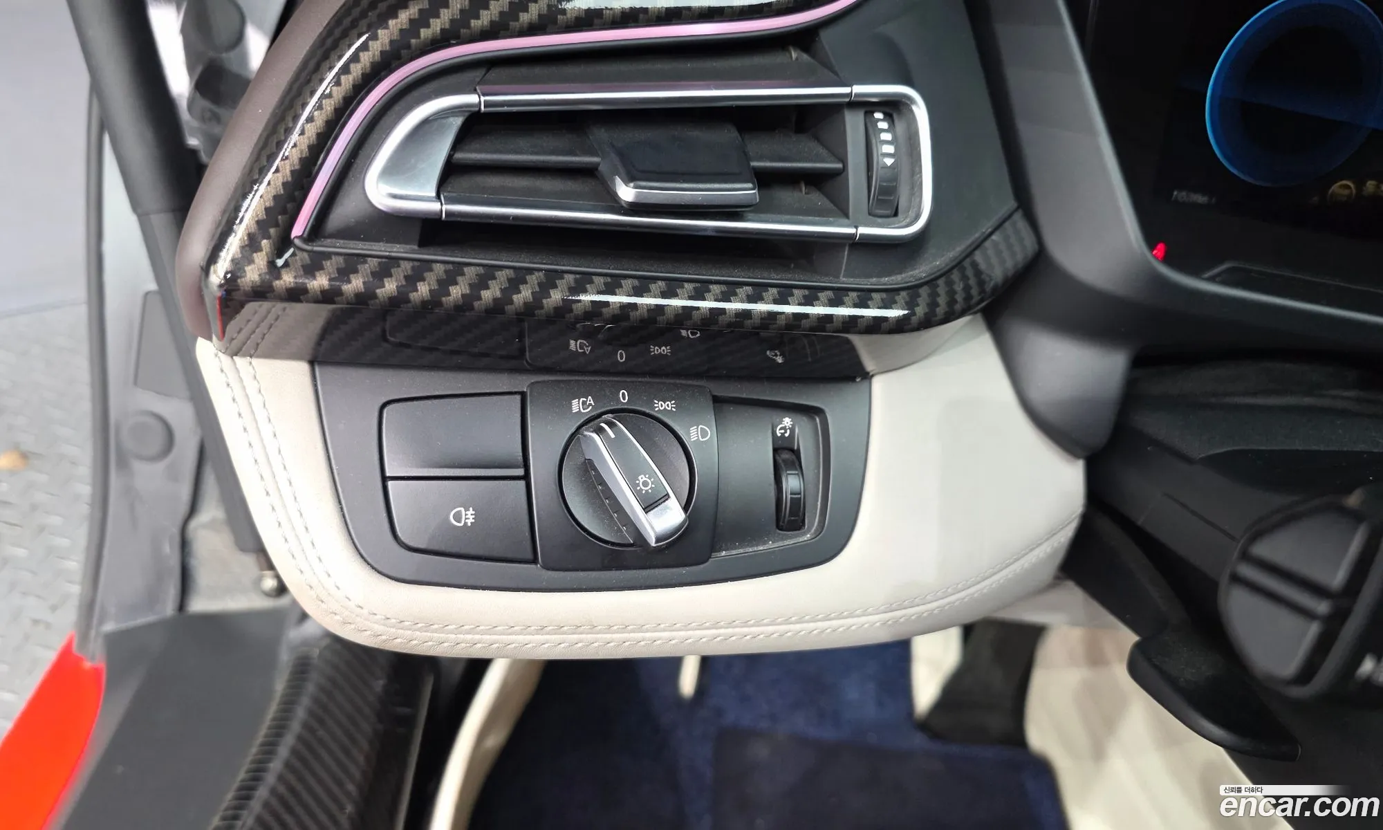 BMW i8 2015 WBY2Z2108FVX90926 — 3