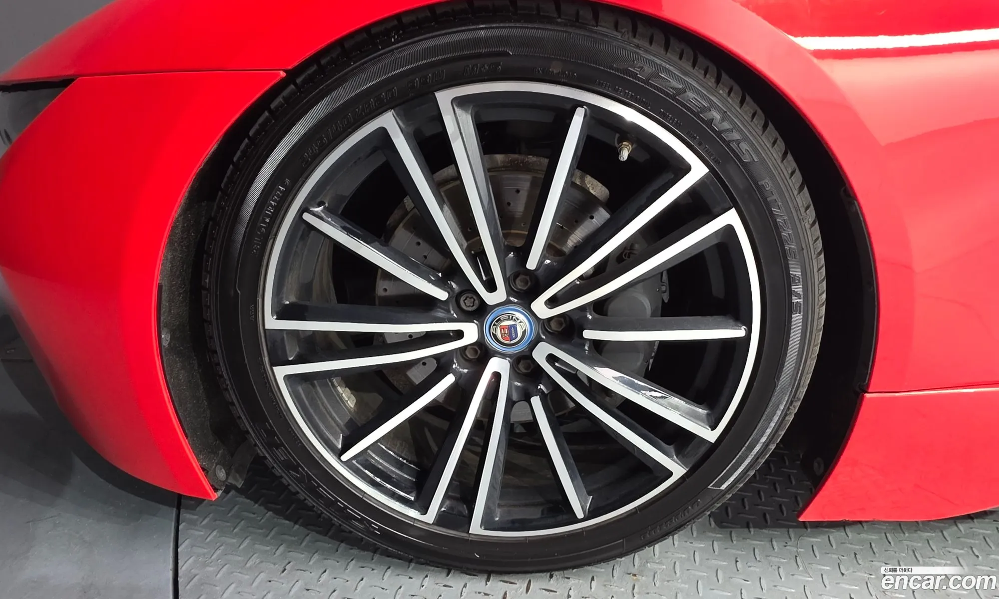 BMW i8 2015 WBY2Z2108FVX90926 — 22