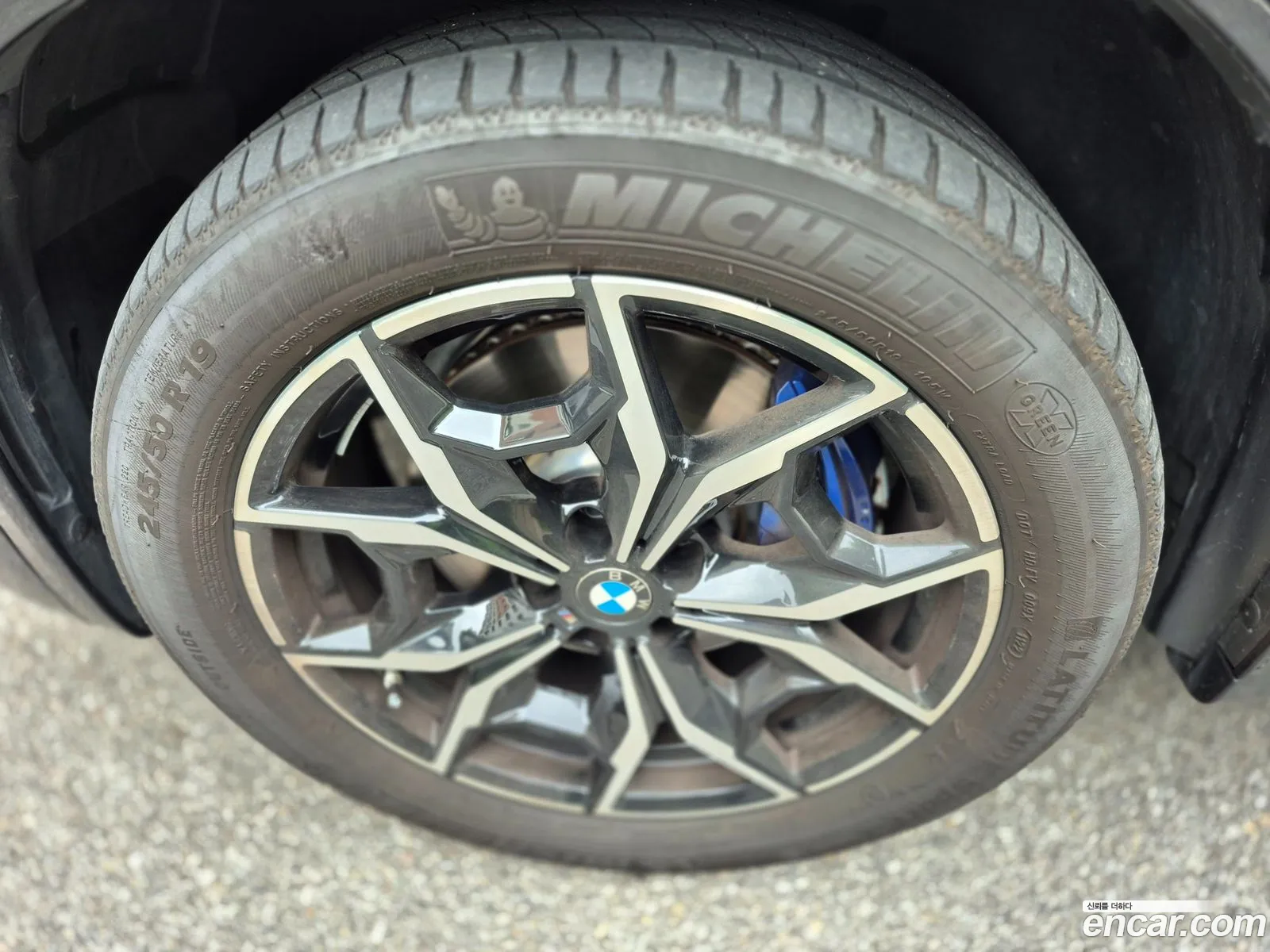 BMW X3 2022 — 19