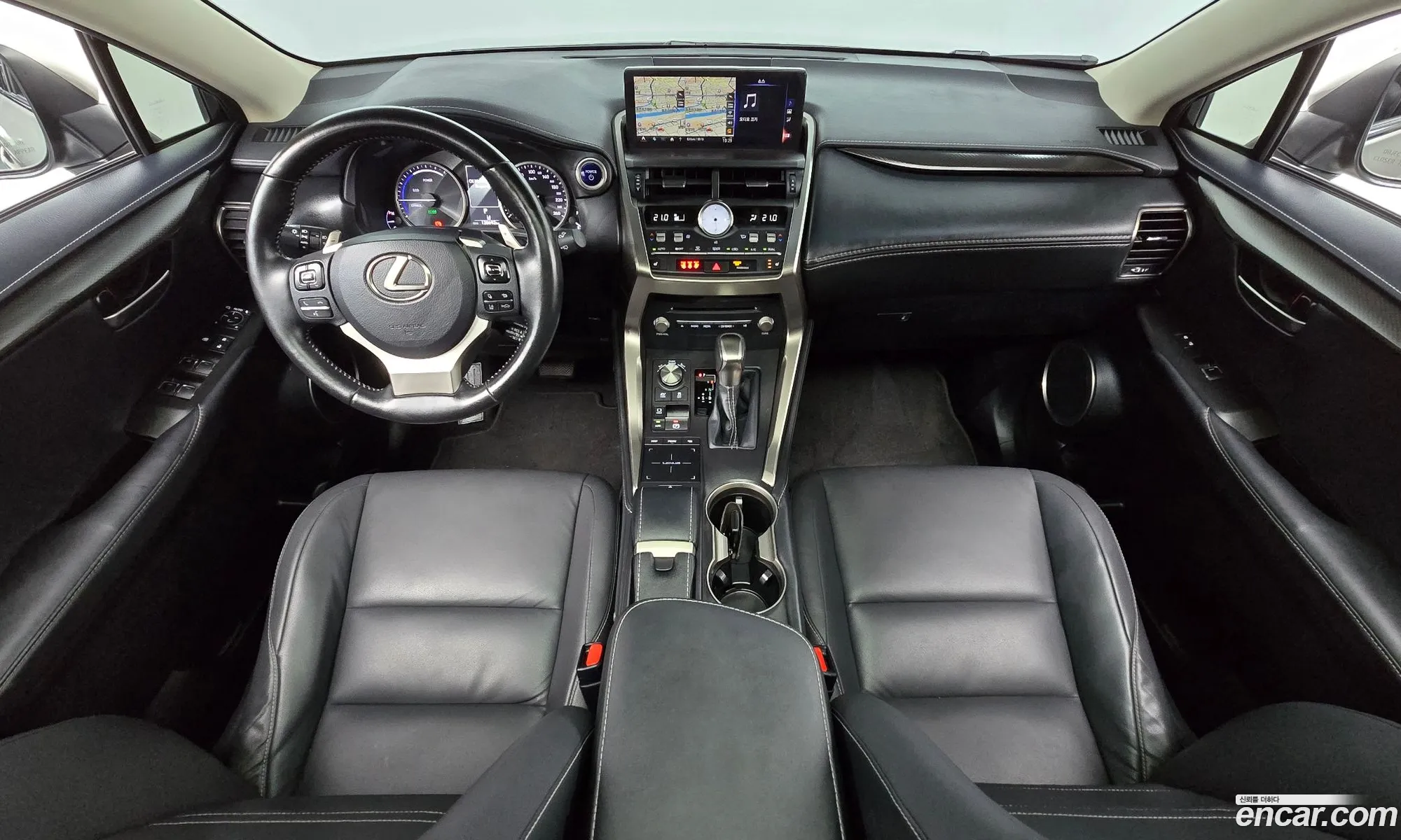 Lexus NX300h 2018 JTJBJRBZ5K2107572 — 14