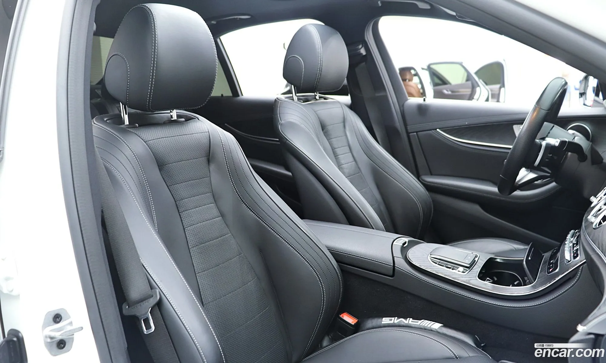 Mercedes-Benz E-Class W213 2021 — 17