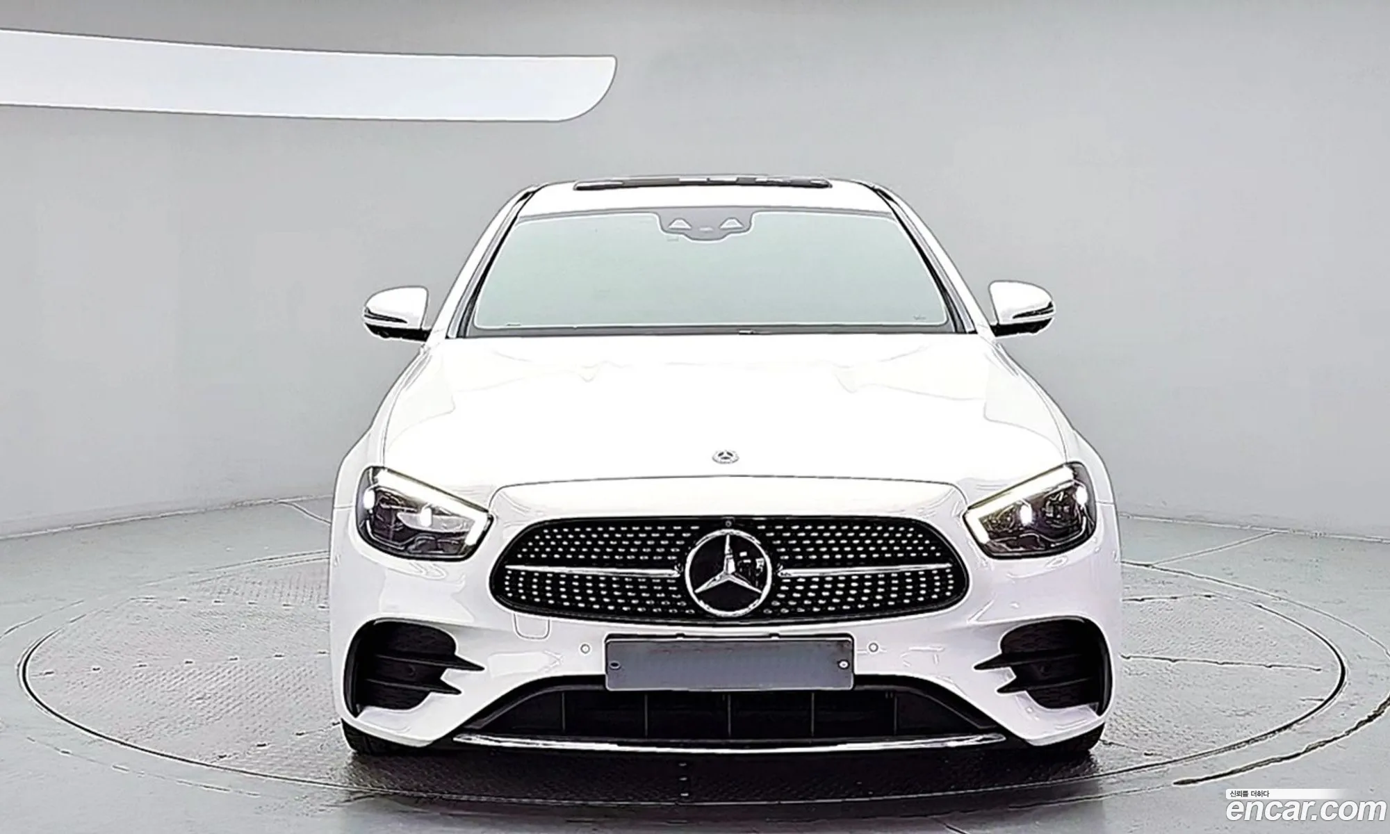 Mercedes-Benz E-Class W213 2021 — 13