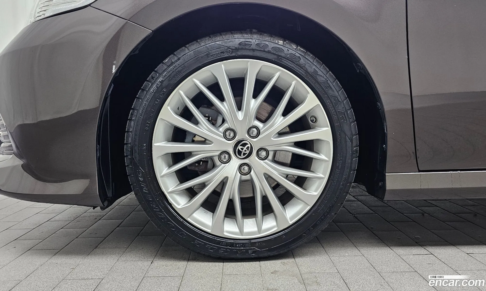 Toyota Camry 2018 JTNB21HK7K3019334 — 28