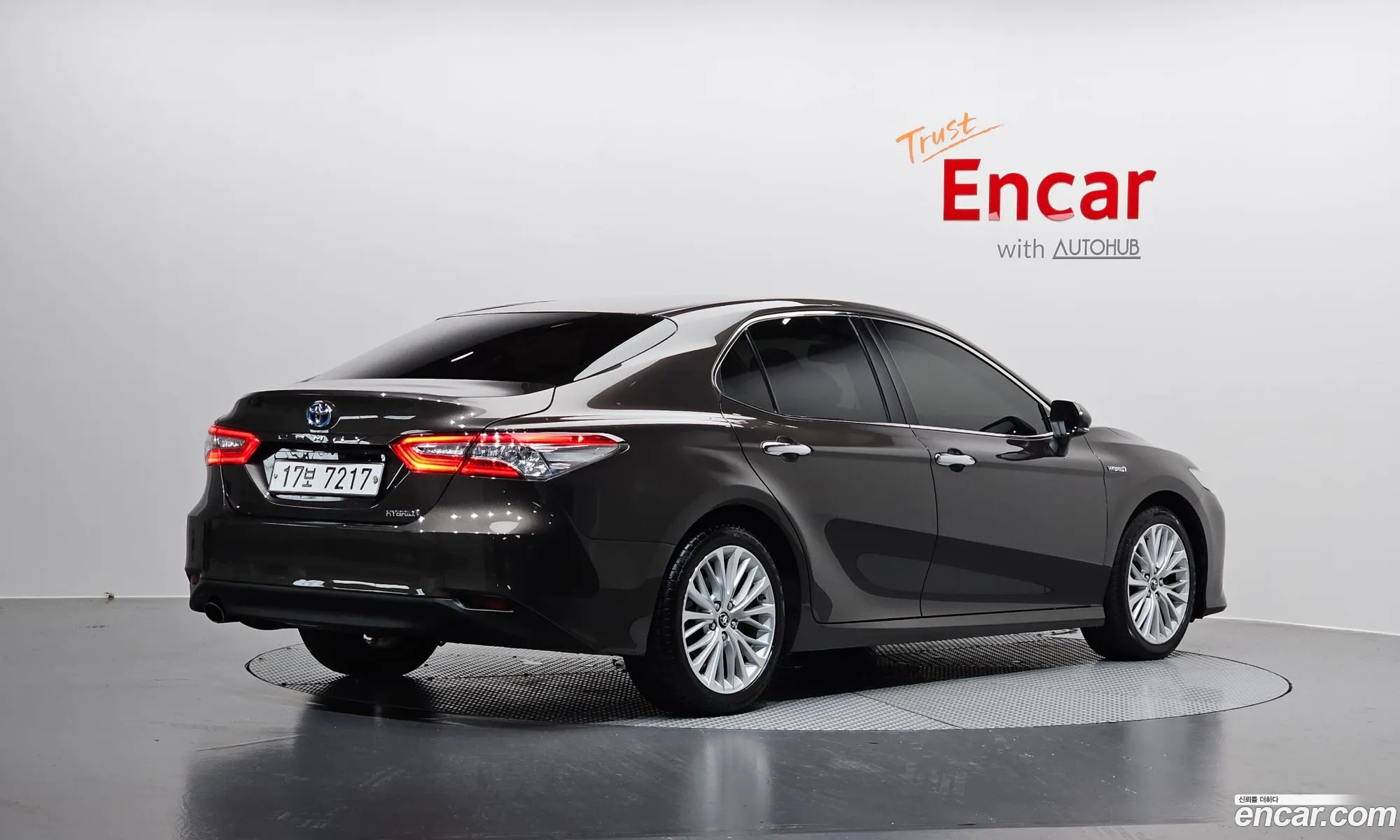 Toyota Camry 2018 JTNB21HK7K3019334 — 32
