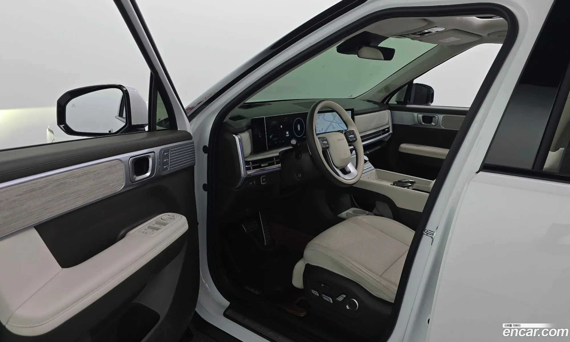 Hyundai Santa Fe 2023 — 7