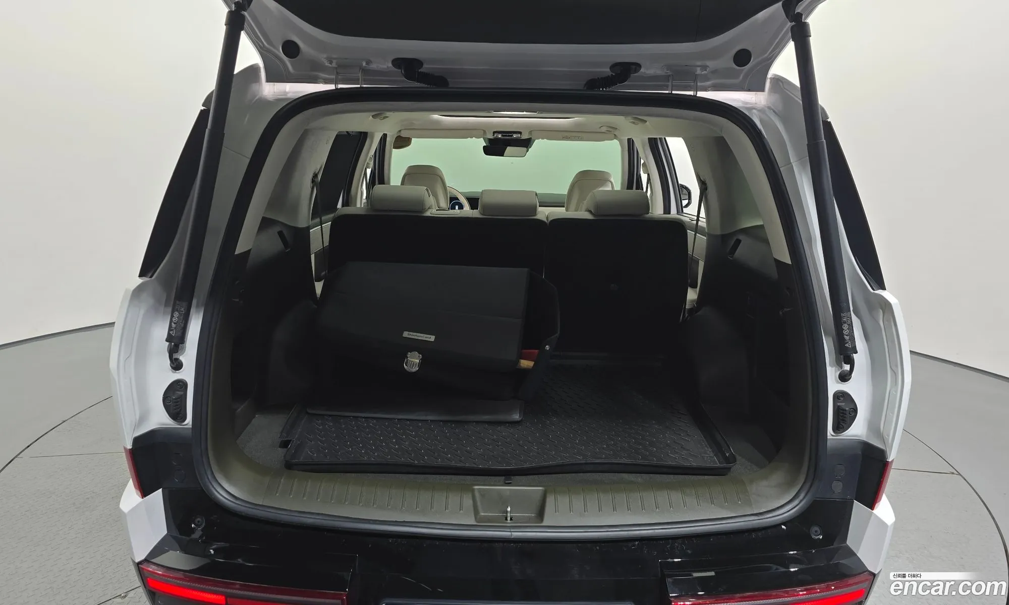 Hyundai Santa Fe 2023 — 9