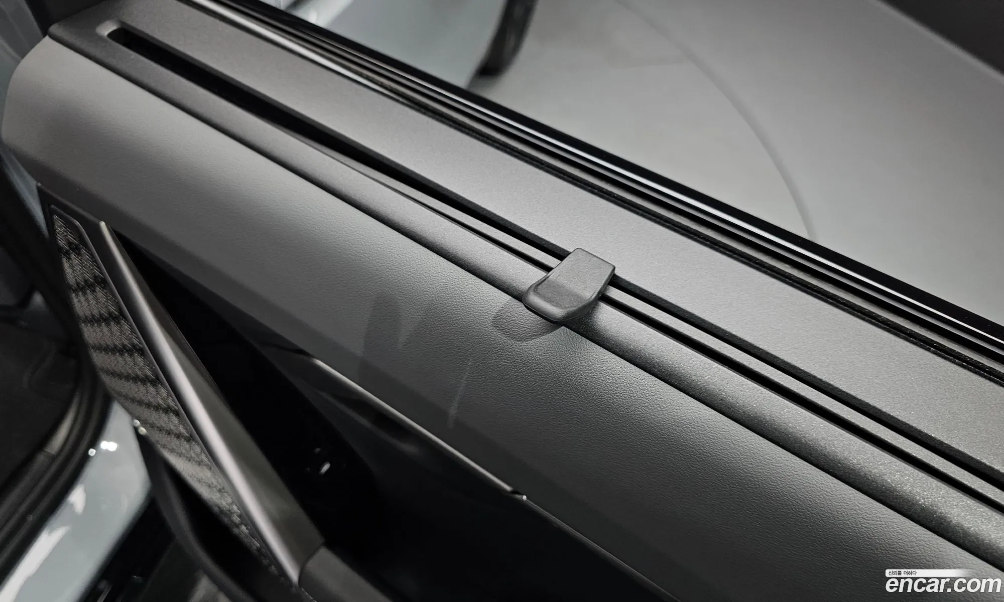 BMW 5 Series 2025 — 36