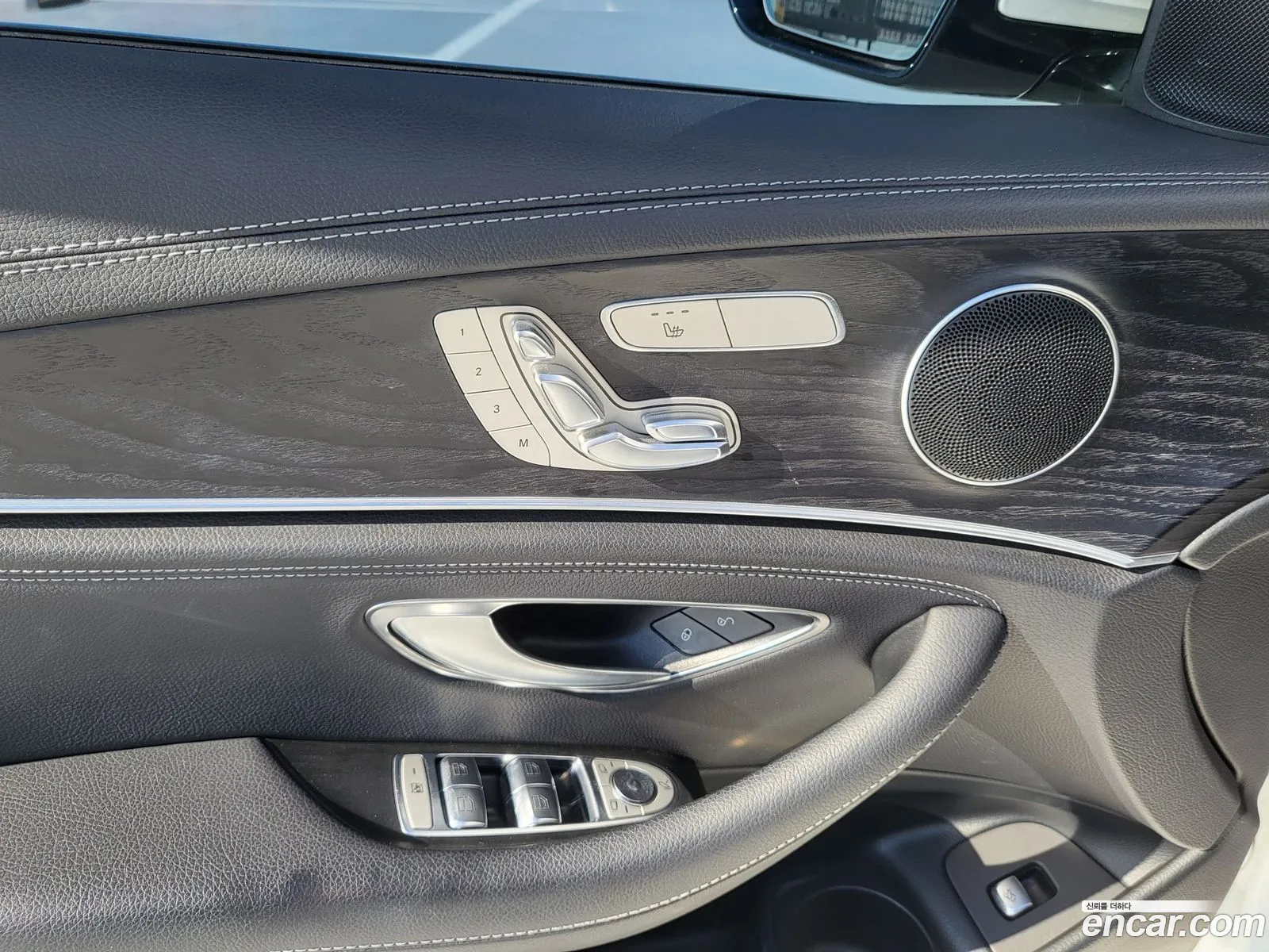 Mercedes-Benz E-Class W213 2021 — 18