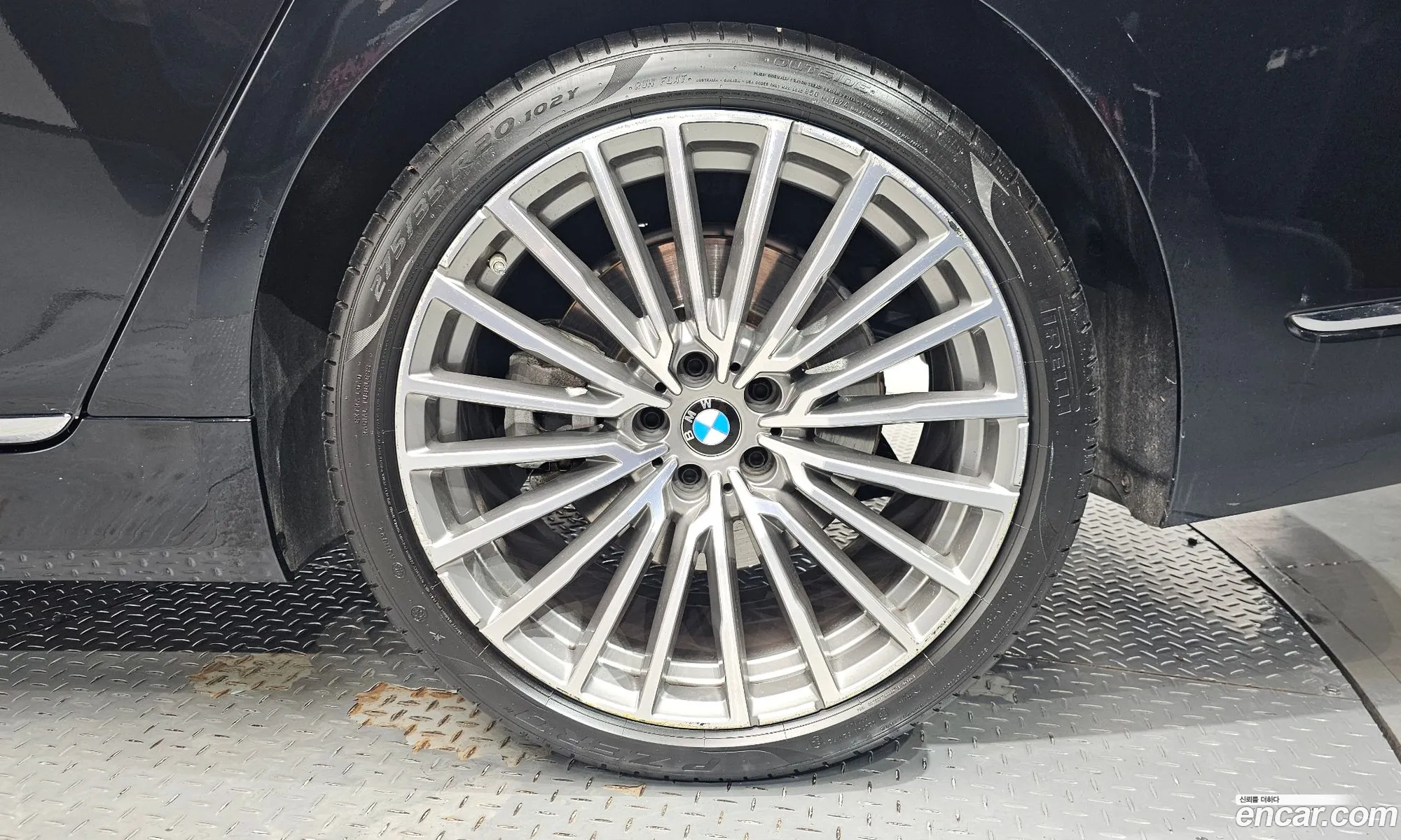 BMW 7 Series 2020 WBA7R2106MCF79871 — 25