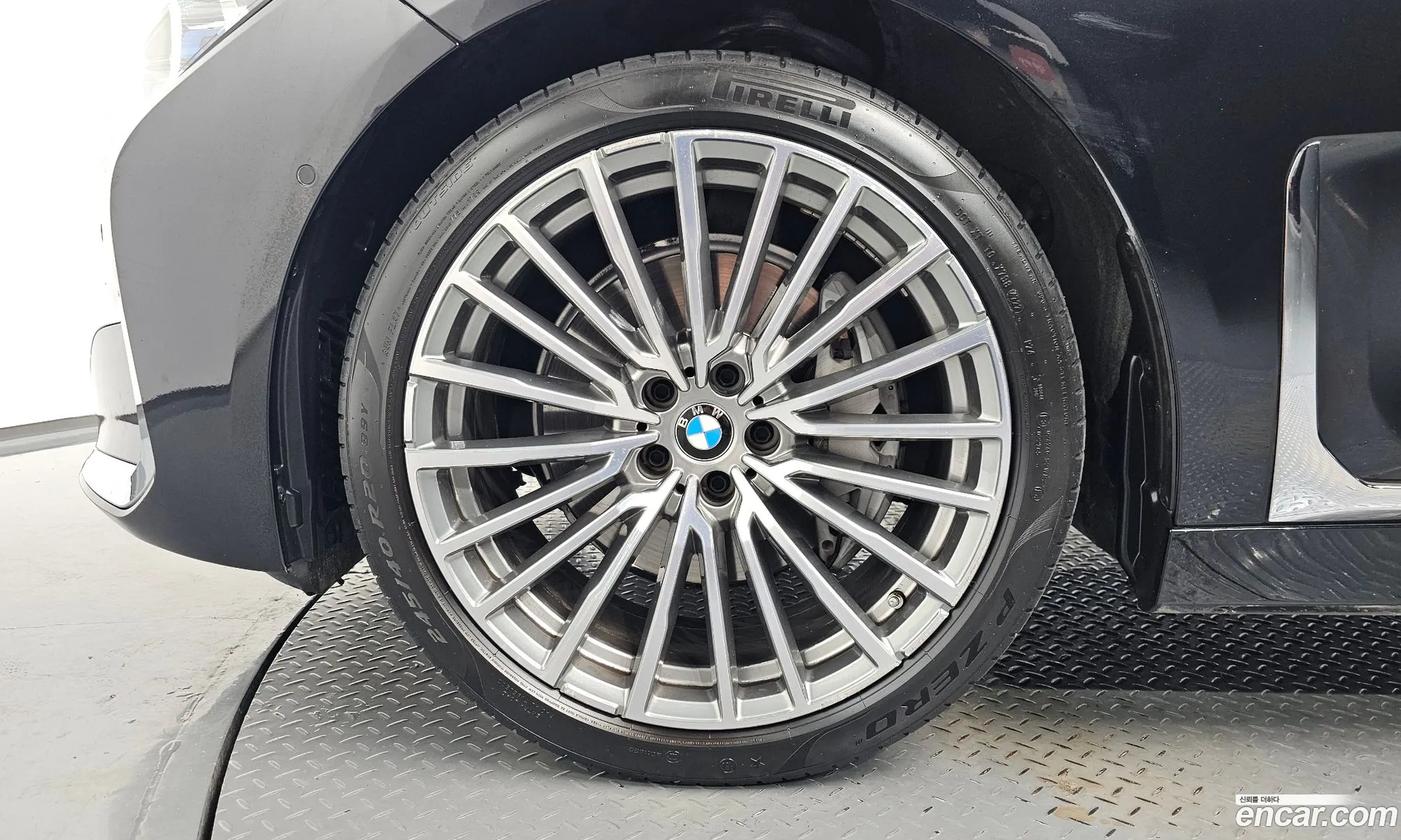 BMW 7 Series 2020 WBA7R2106MCF79871 — 14