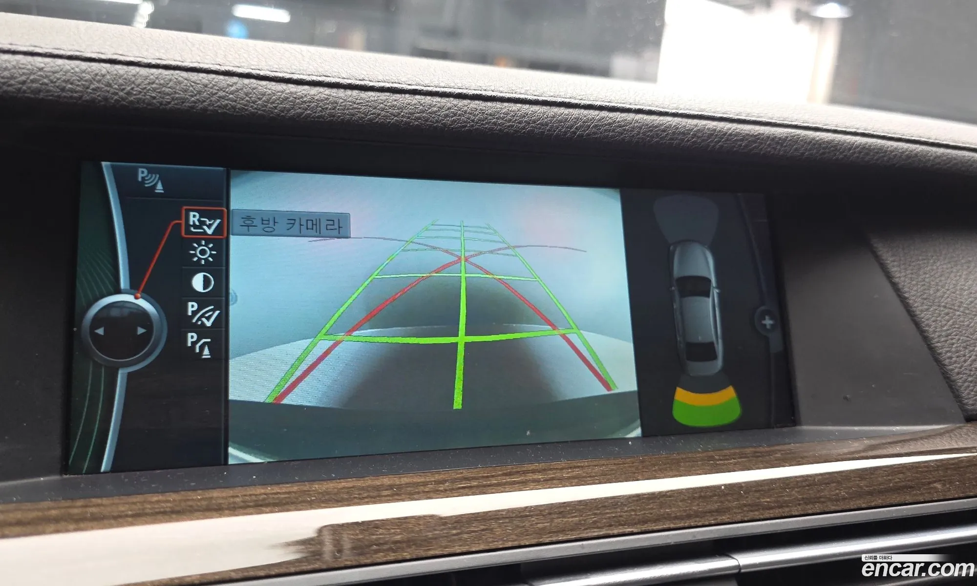 BMW 7 Series 2011 WBAKB8104BC345420 — 17