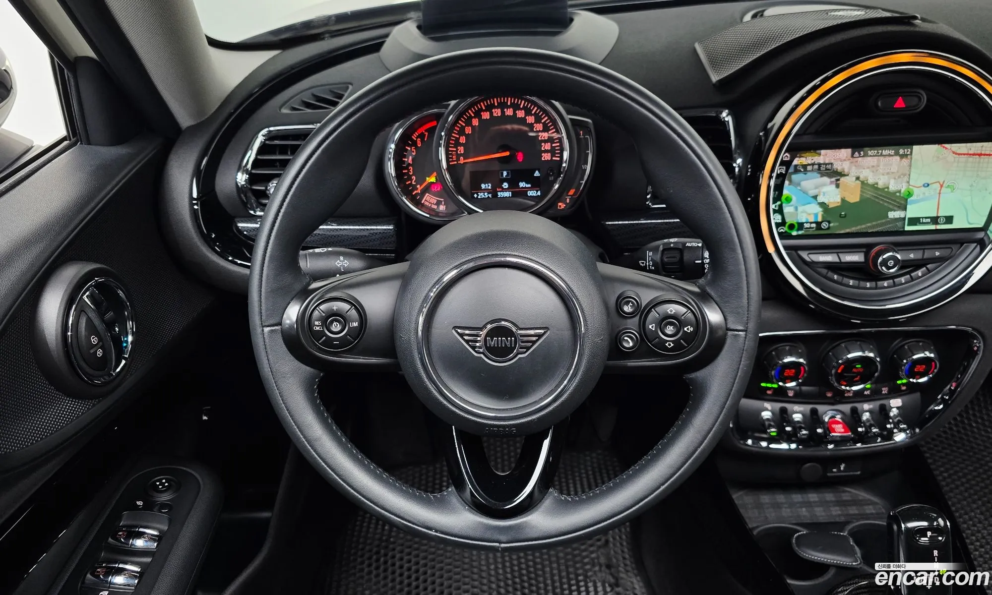 Mini Cooper Clubman 2019 — 29