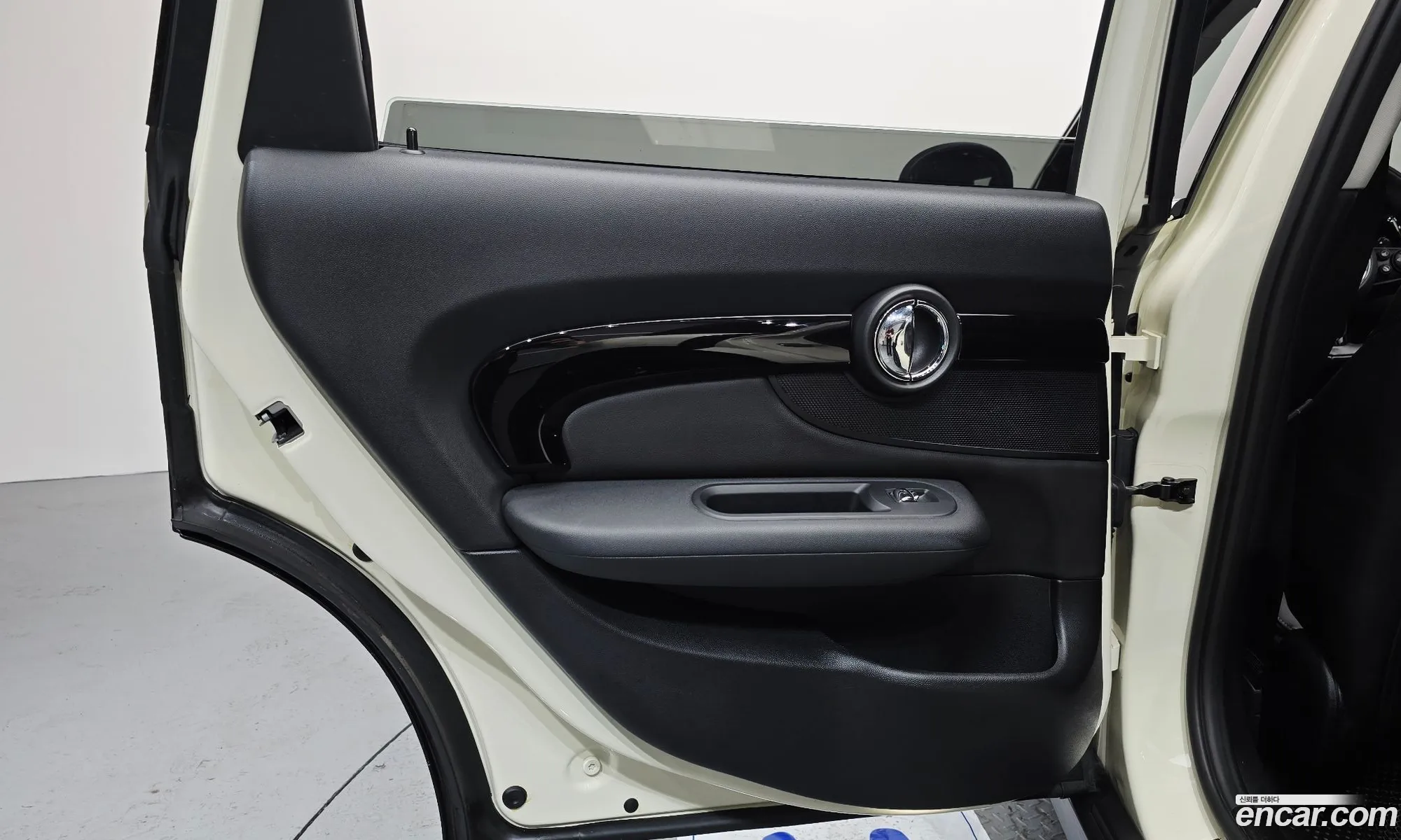Mini Cooper Clubman 2019 — 18