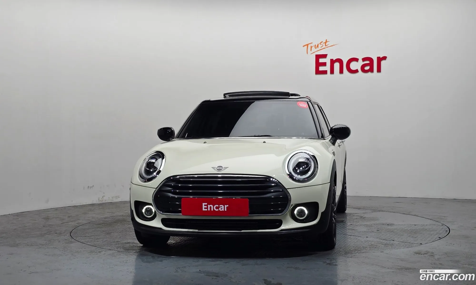 Mini Cooper Clubman 2019 — 28
