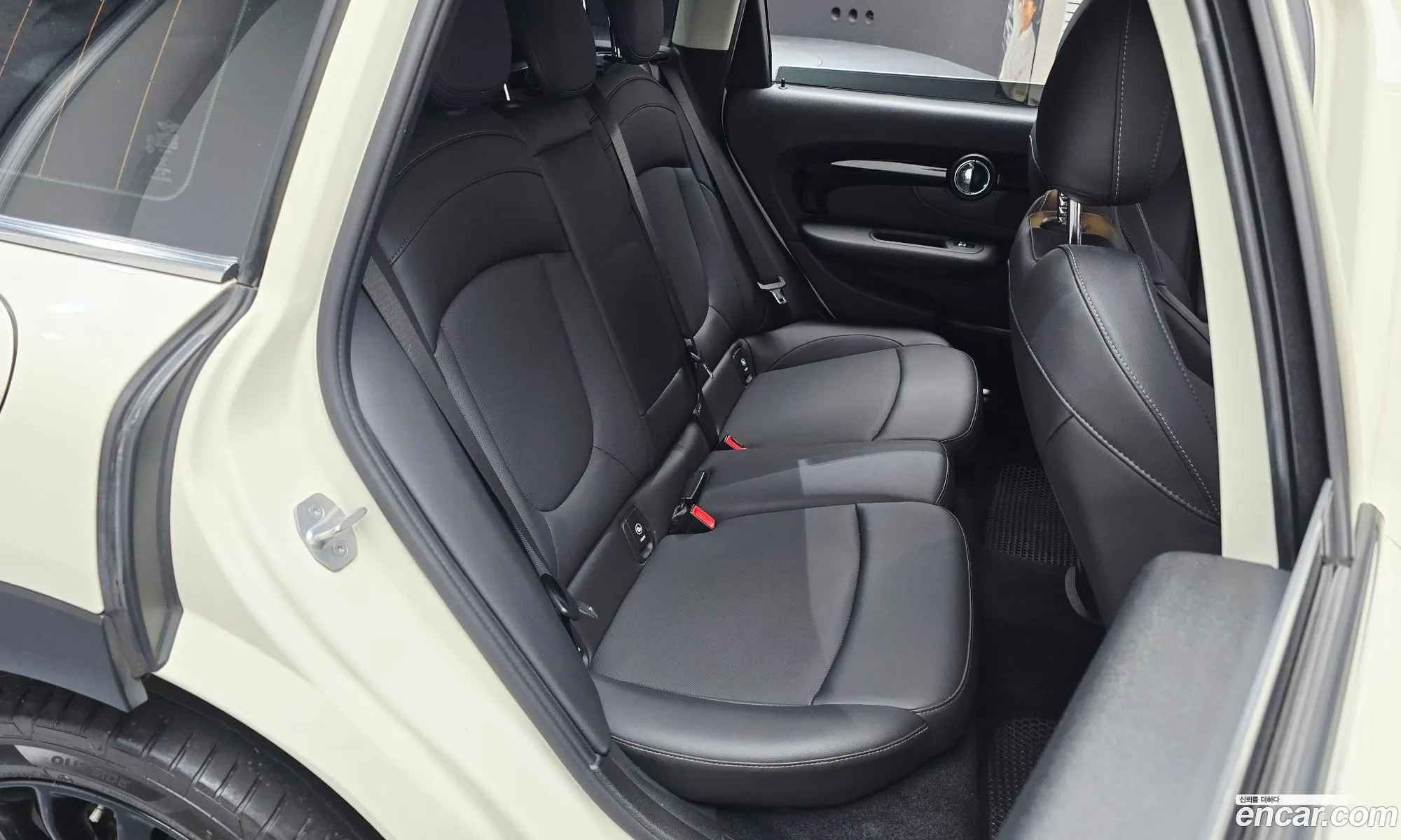 Mini Cooper Clubman 2019 — 4