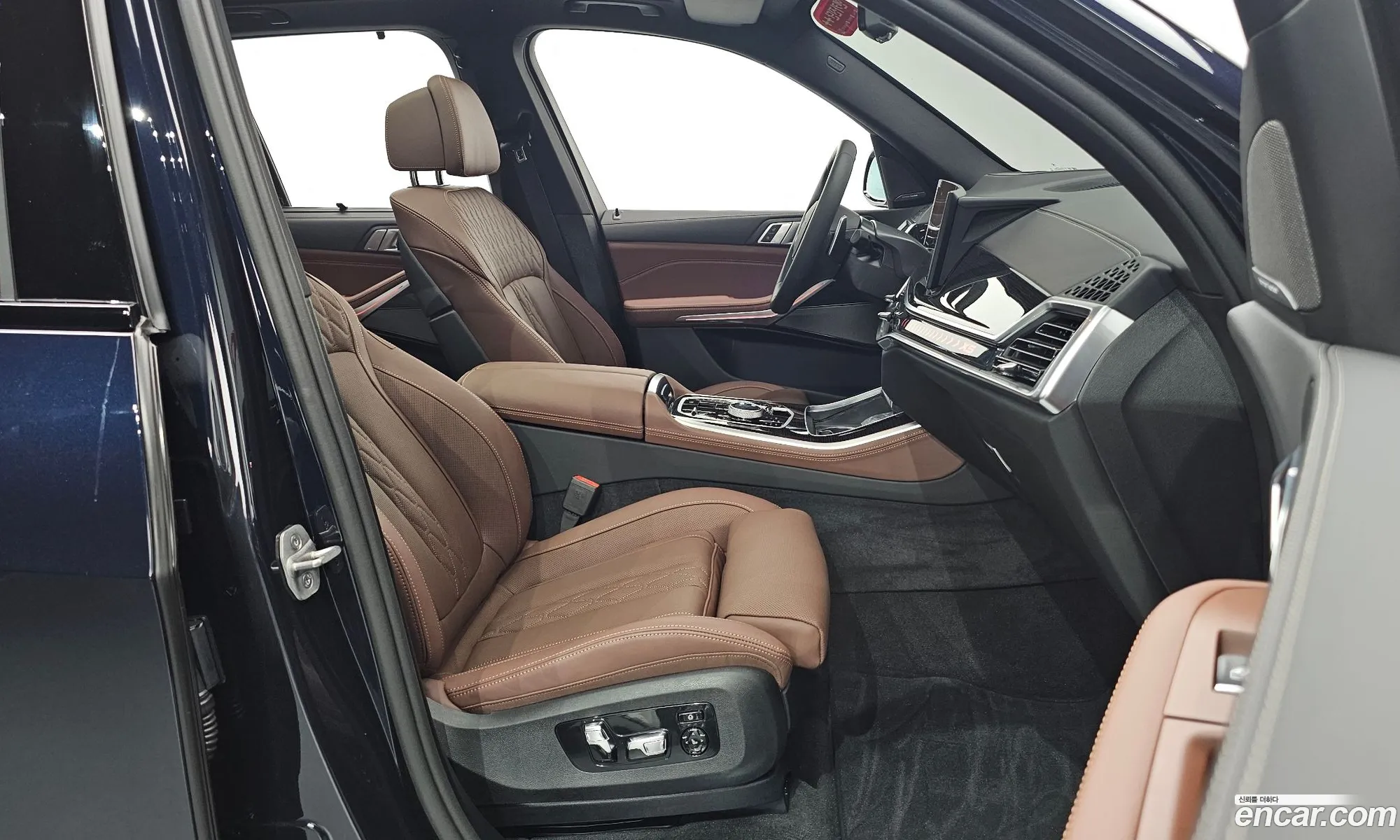 BMW X5 2025 WBA11EV05T9188020 — 19