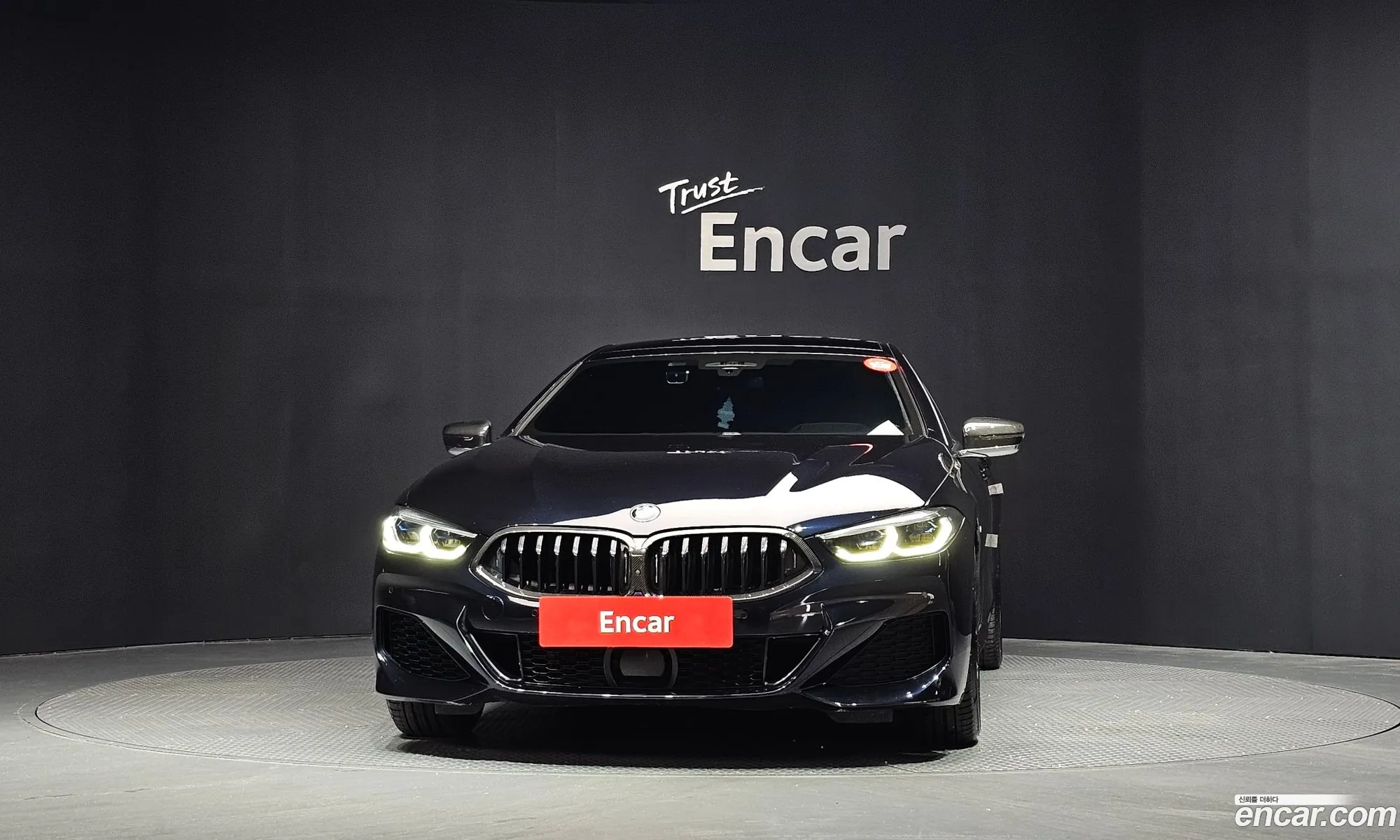 BMW 8 Series 2021 — 5