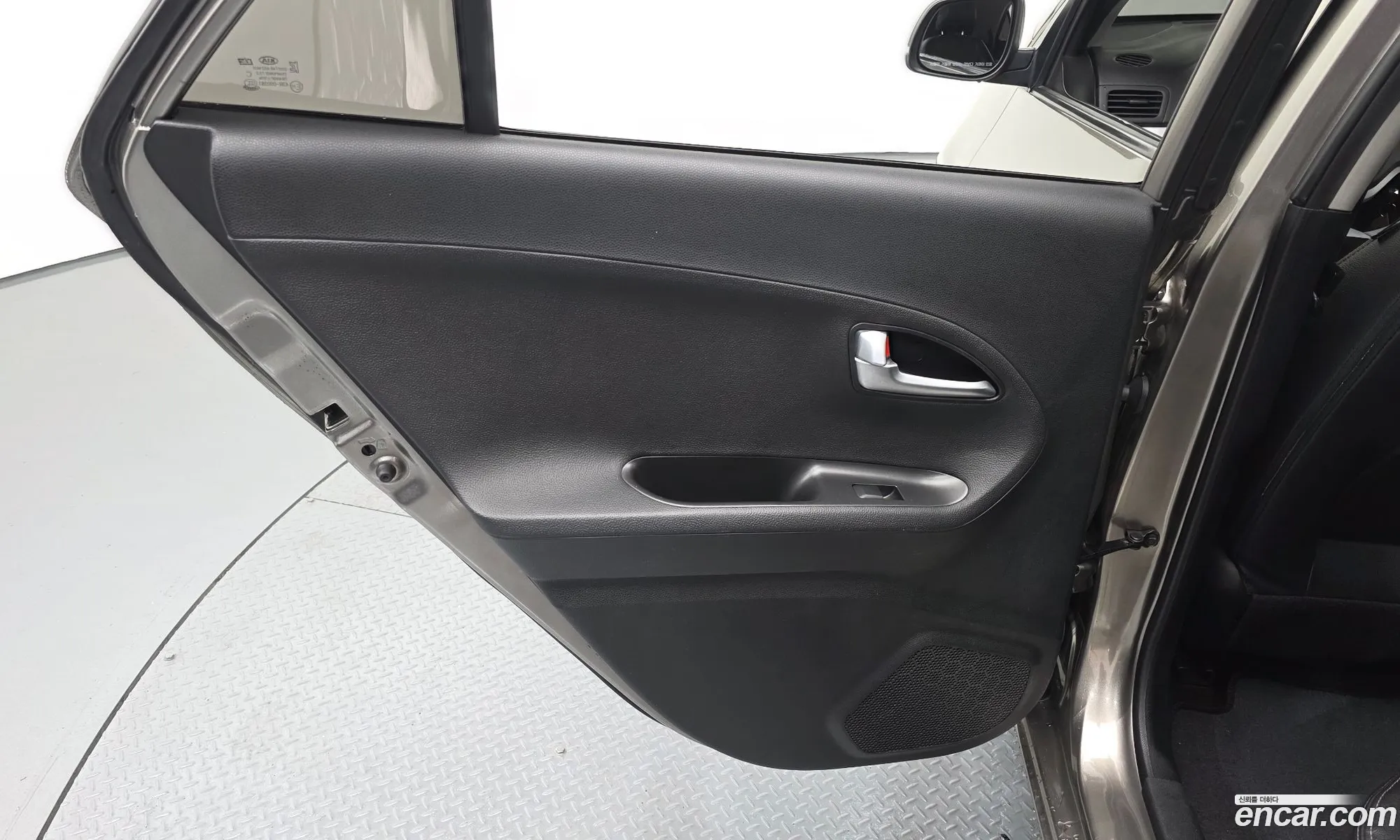 Kia Morning 2014 KNABX511BFT800084 — 28