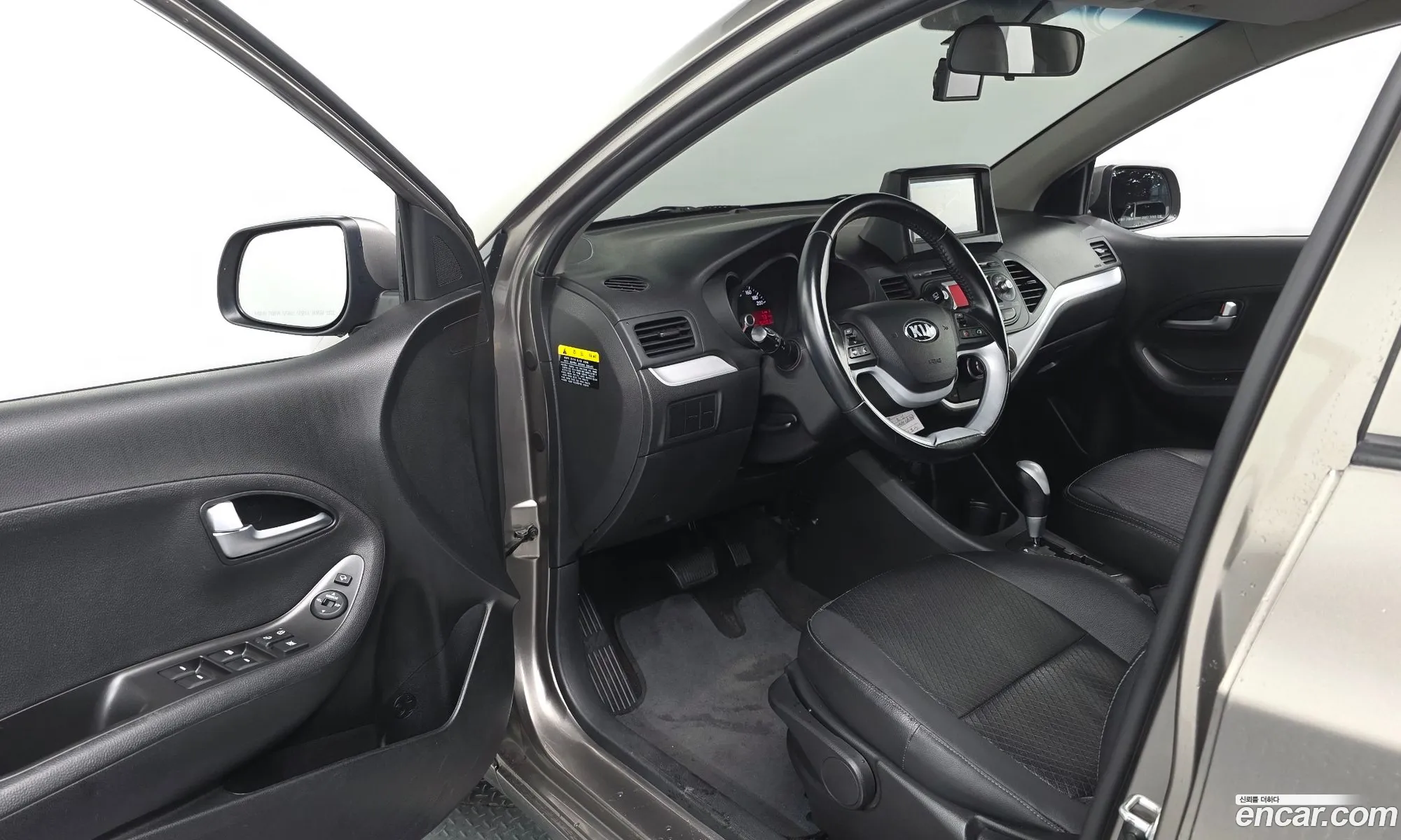 Kia Morning 2014 KNABX511BFT800084 — 24
