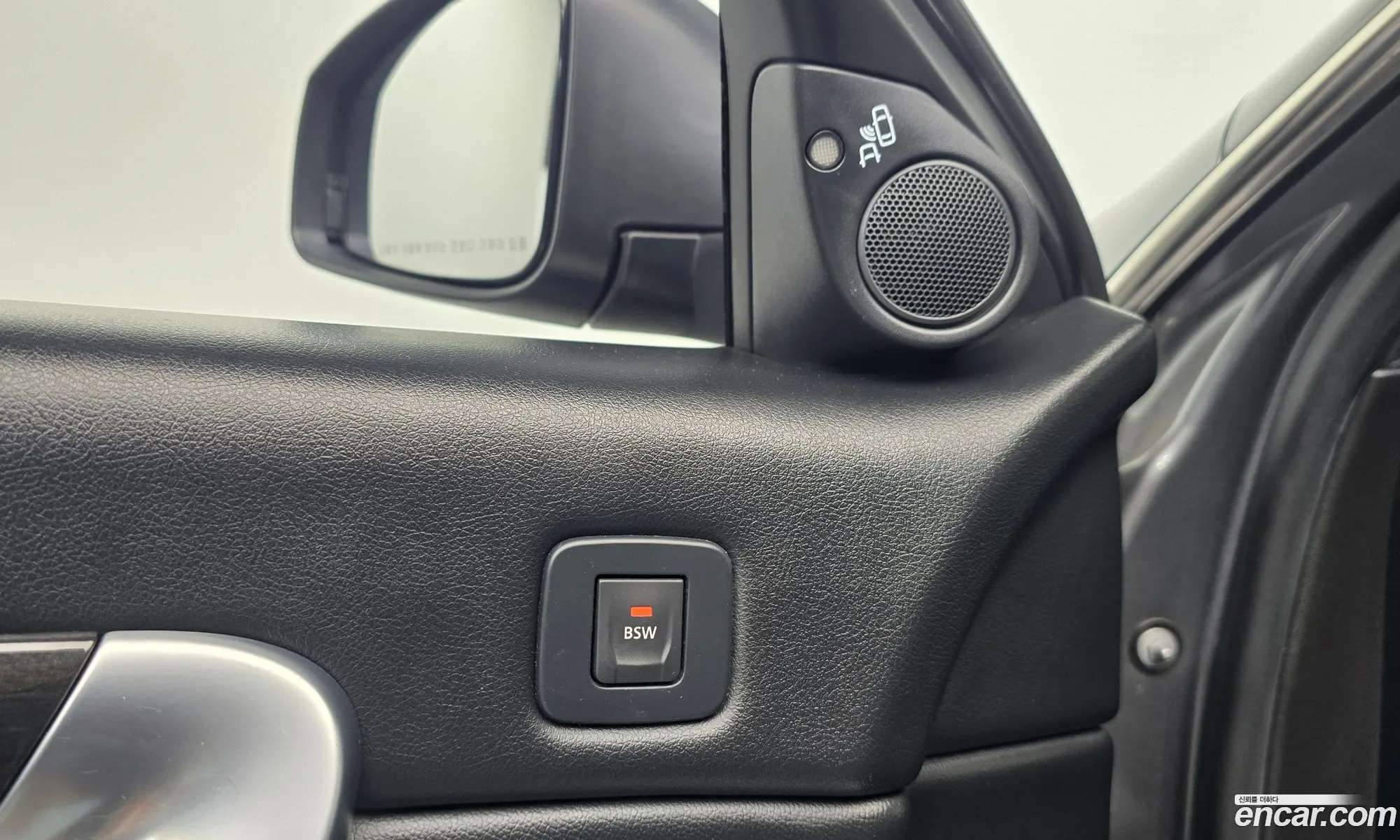 Renault Korea (Samsung) SM7 Nova 2016 — 6